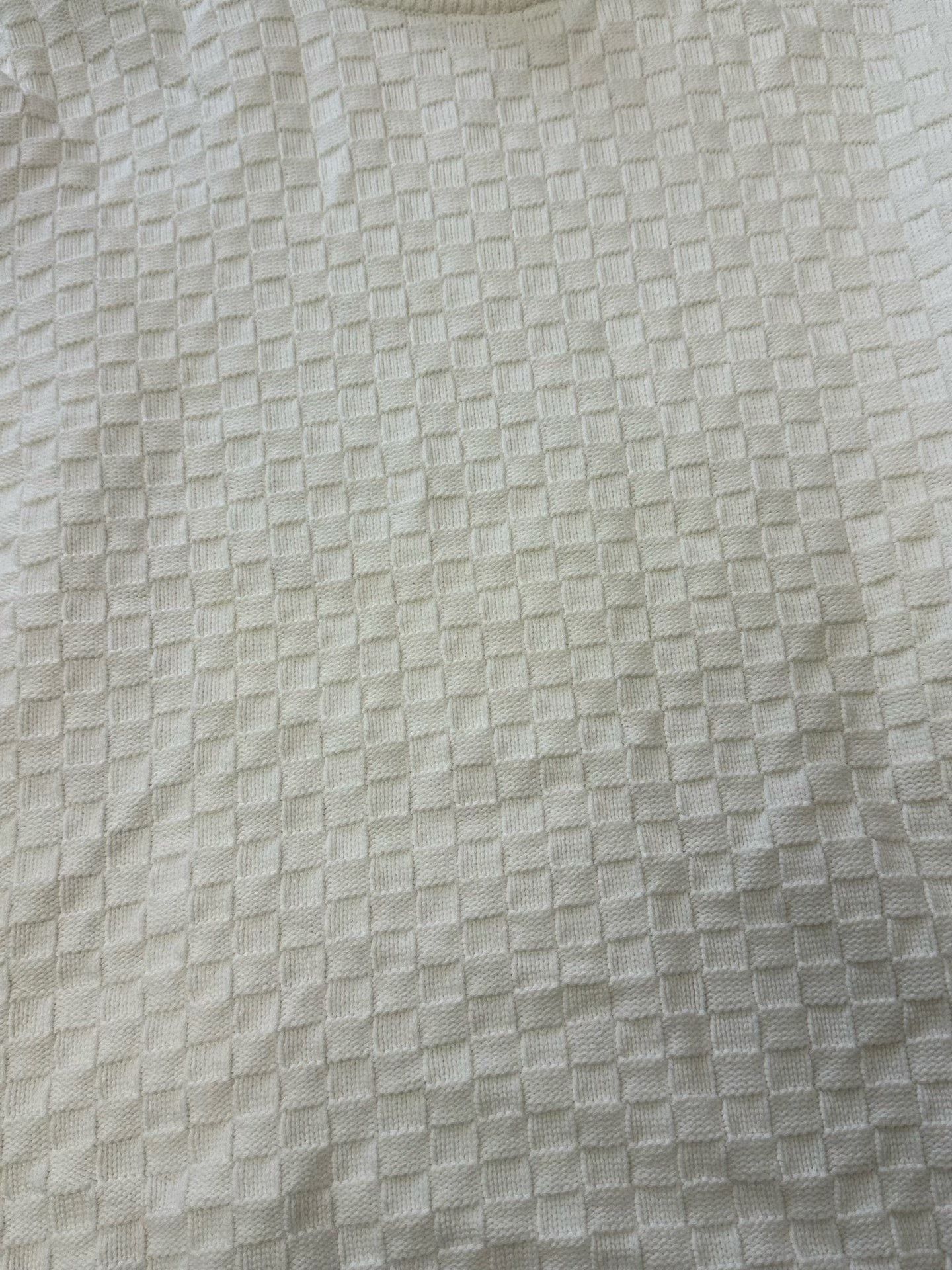 Louis Vuitton Louis Vuitton Damier Embossed White XXL Size US XXL / EU 58 / 5 - 3 Thumbnail