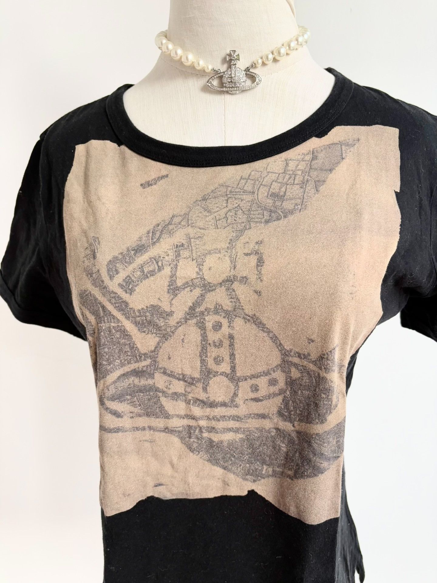 Vivienne Westwood Vivienne Westwood Vintage Black Saturn T-shirt Size S / US 4 / IT 40 - 3 Thumbnail