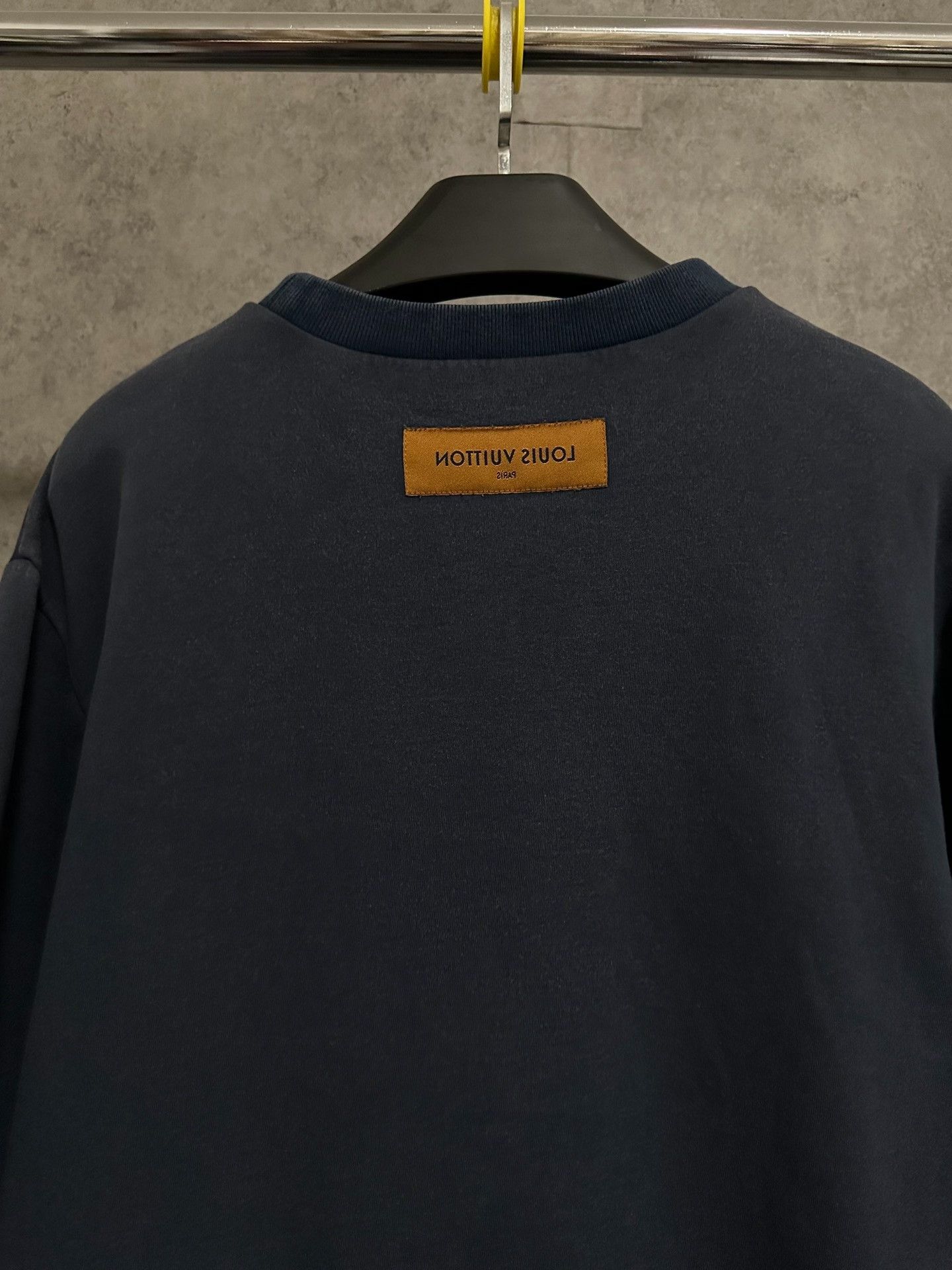 Louis Vuitton Louis Vuitton Embroidered Logo Sweatshirt Size US XS / EU 42 / 0 - 5 Thumbnail