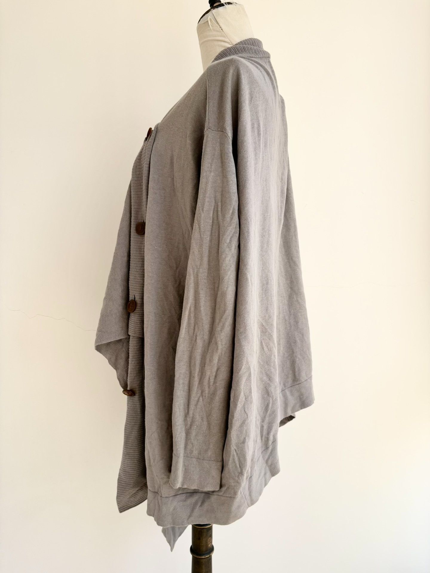 Vivienne Westwood Vivienne Westwood Vintage Gray Knit Cardigan Size M / US 6-8 / IT 42-44 - 4 Thumbnail
