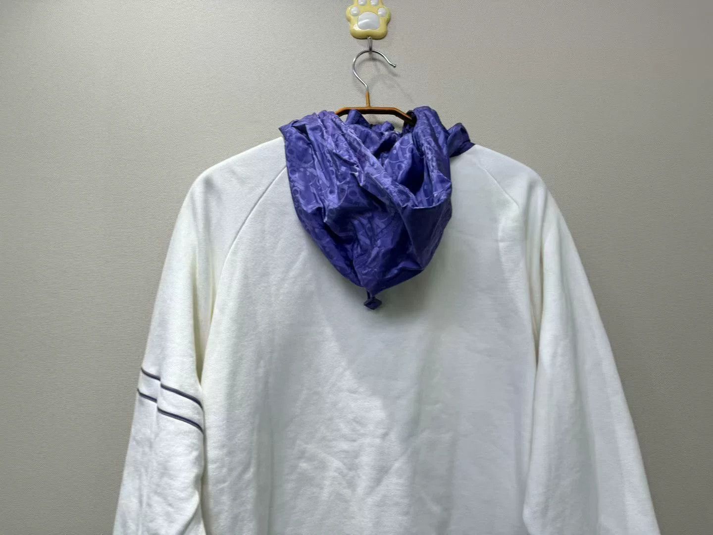 Dior DIOR New White Paneled Nylon Logo Hoodie Size US XL / EU 56 / 4 - 5 Thumbnail