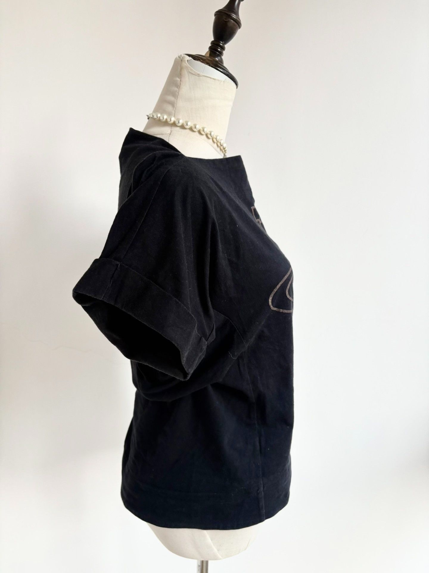 Vivienne Westwood Vivienne Westwood Vintage Saturn Short Sleeve T-shirt Size XS / US 0-2 / IT 36-38 - 3 Thumbnail