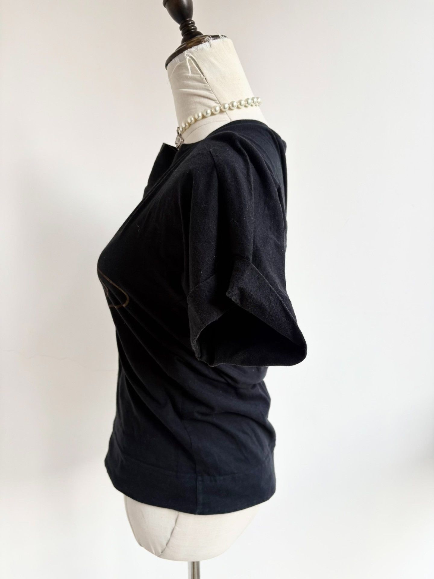 Vivienne Westwood Vivienne Westwood Vintage Saturn Short Sleeve T-shirt Size XS / US 0-2 / IT 36-38 - 4 Thumbnail