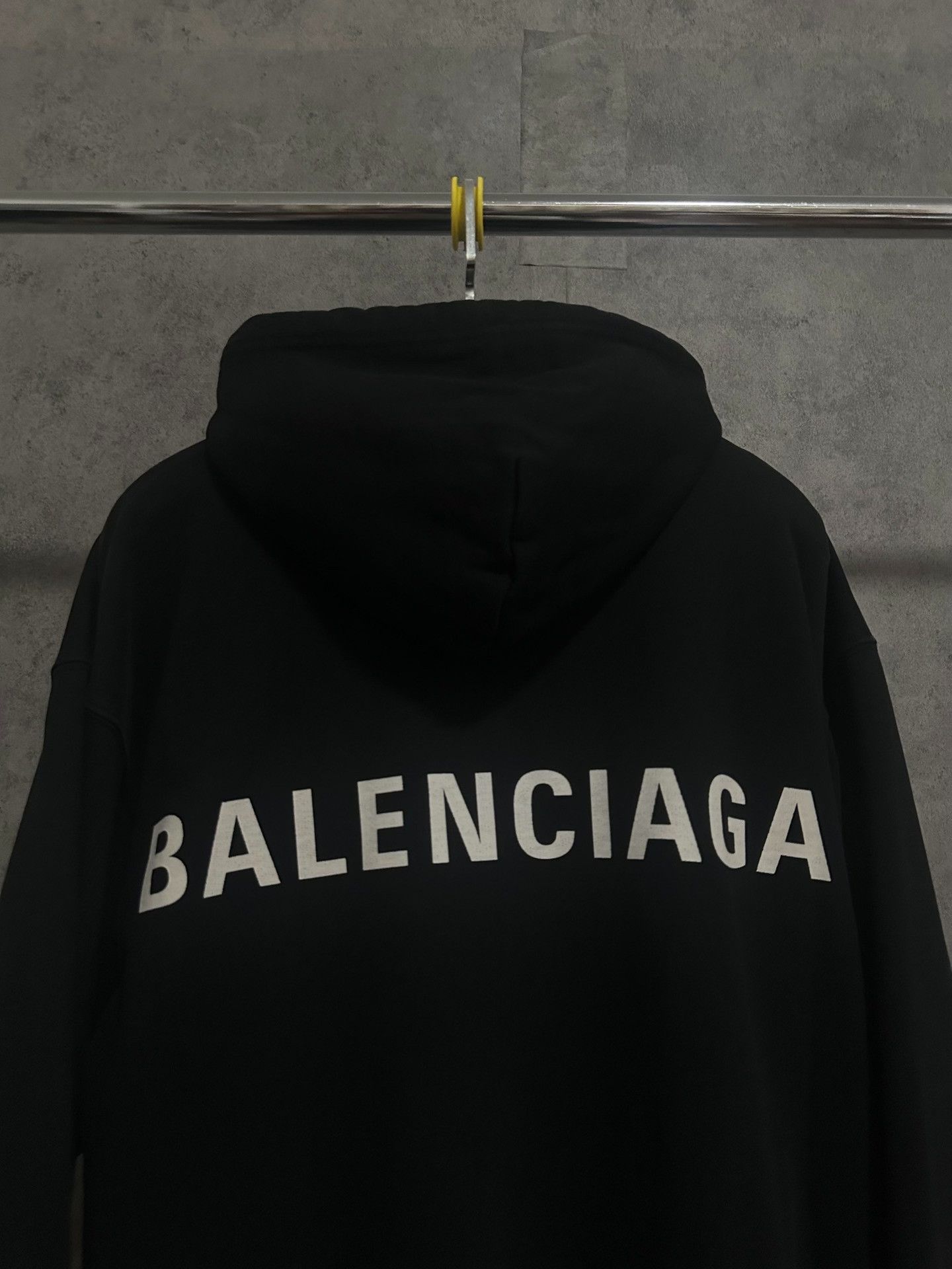 Balenciaga Balenciaga Back Logo Hoodie Size US S / EU 44-46 / 1 - 2 Thumbnail