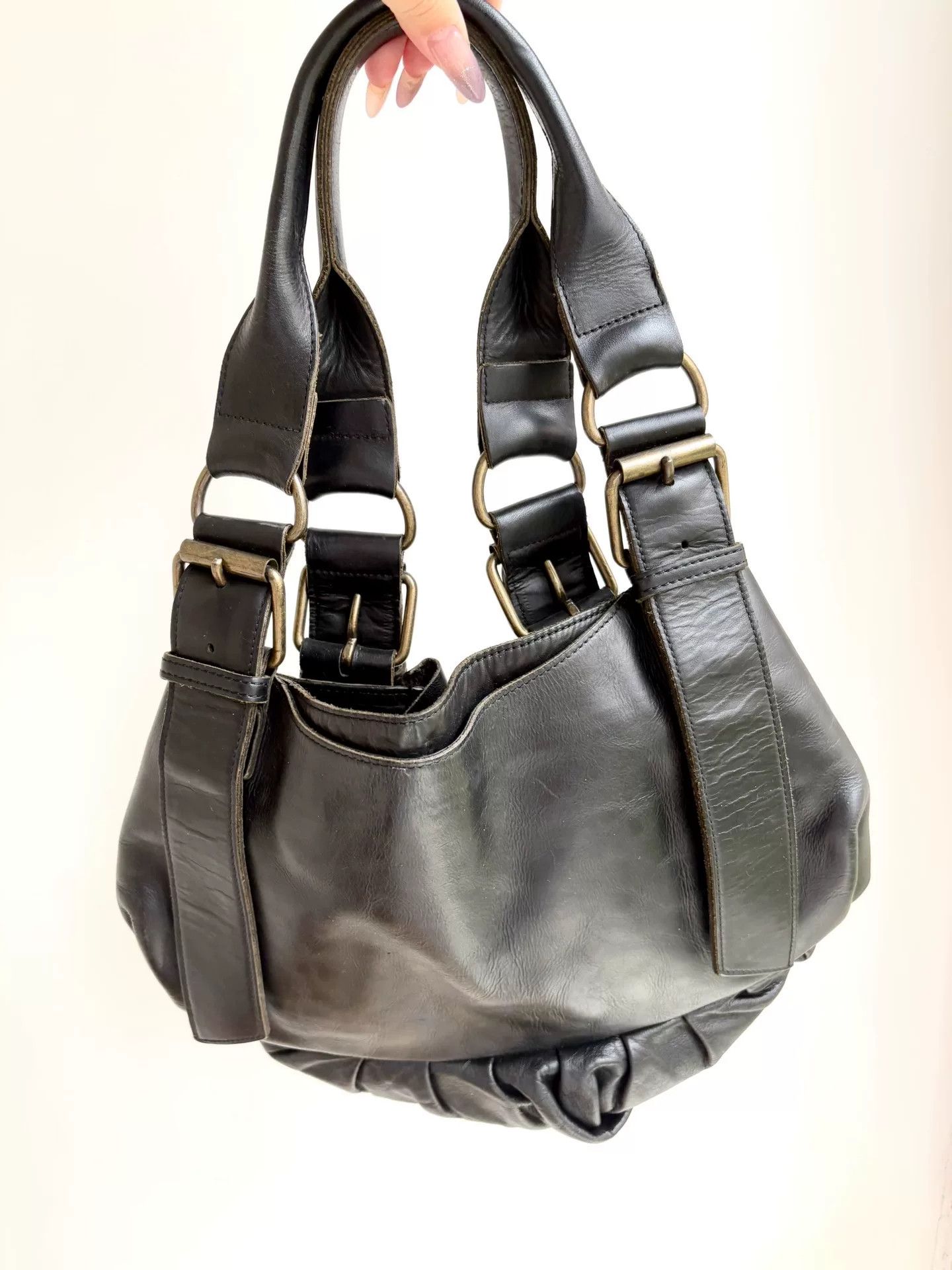 Vivienne Westwood Vivienne Westwood Vintage Black Leather Strap Handbag Size ONE SIZE - 3 Thumbnail