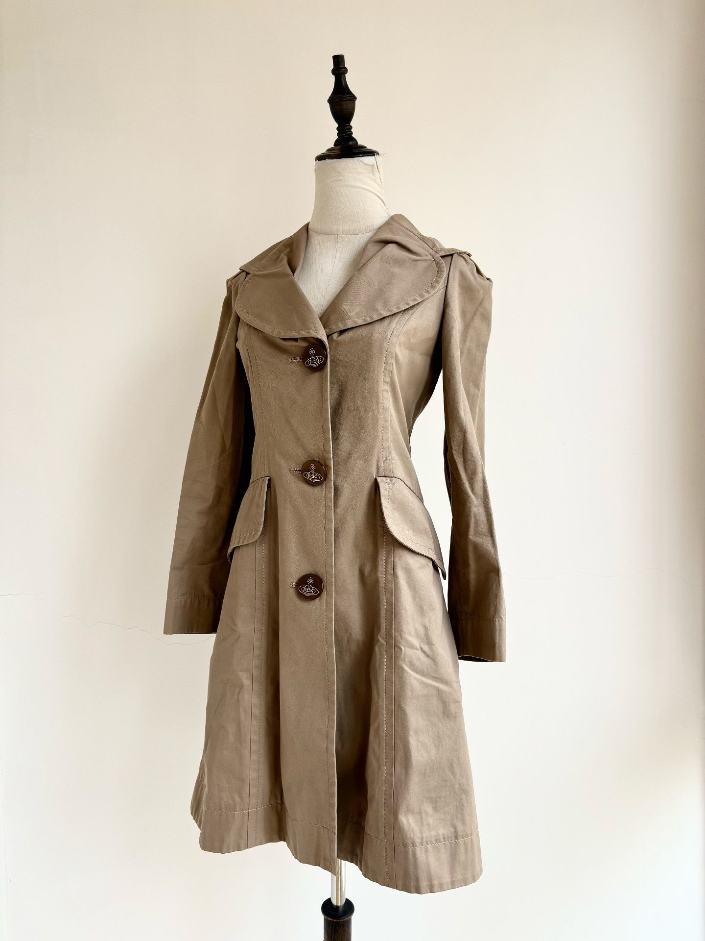 Vivienne Westwood Vivienne Westwood Vintage Khaki Trench Coat Size M / US 6-8 / IT 42-44 - 4 Thumbnail