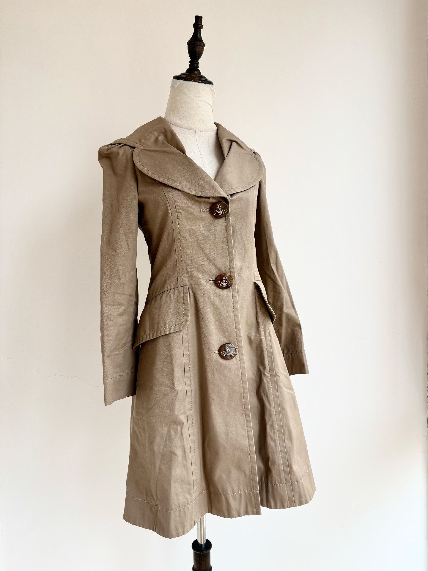Vivienne Westwood Vivienne Westwood Vintage Khaki Trench Coat Size M / US 6-8 / IT 42-44 - 3 Thumbnail