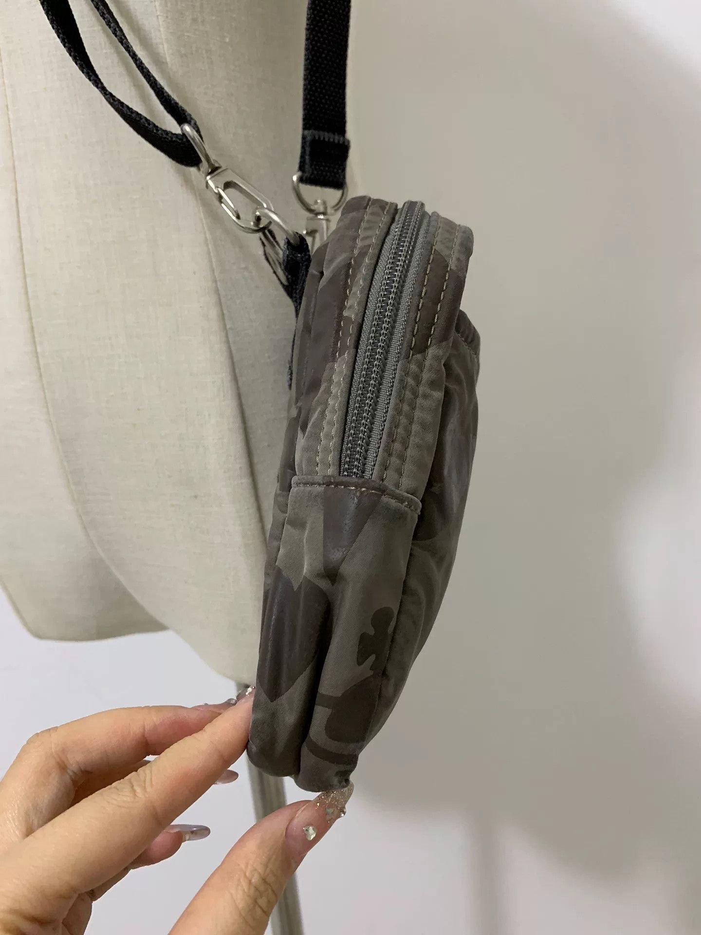 Vivienne Westwood Vivienne Westwood Nylon Star Heart Crossbody Bag Size ONE SIZE - 3 Thumbnail