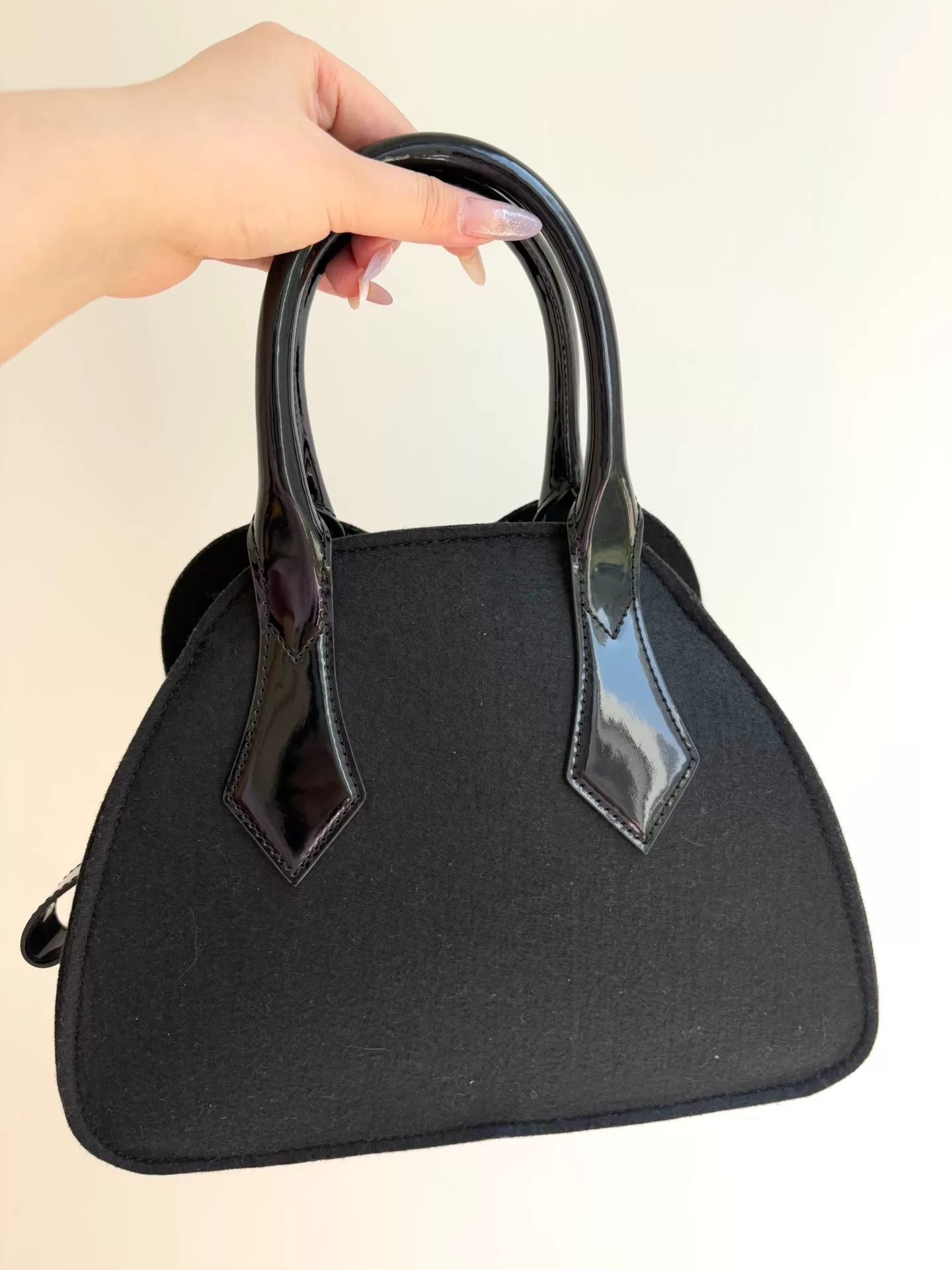 Vivienne Westwood Vivienne Westwood Vintage 3D Heart Felt Bag Size ONE SIZE - 4 Thumbnail