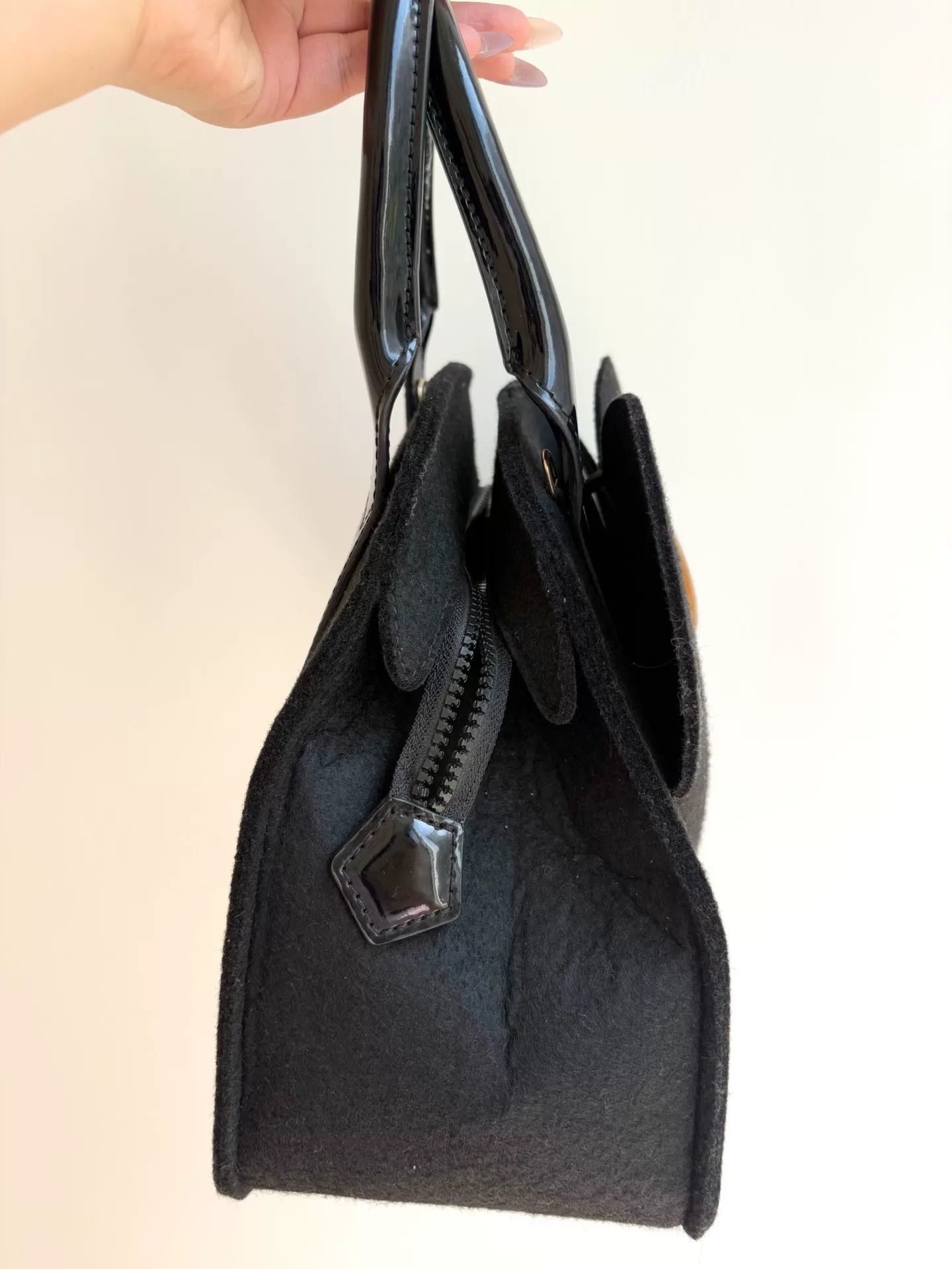 Vivienne Westwood Vivienne Westwood Vintage 3D Heart Felt Bag Size ONE SIZE - 5 Thumbnail
