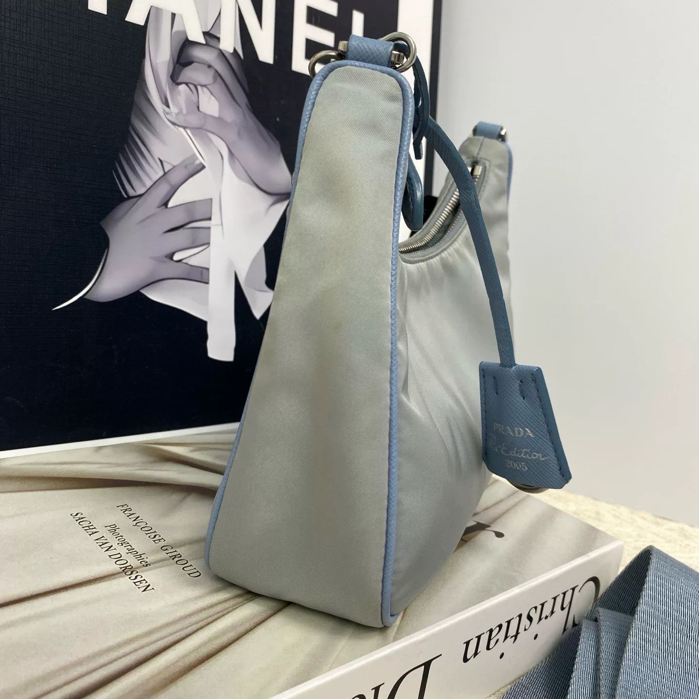 Prada Pre-loved Bag Very good condition Size ONE SIZE - 4 Thumbnail
