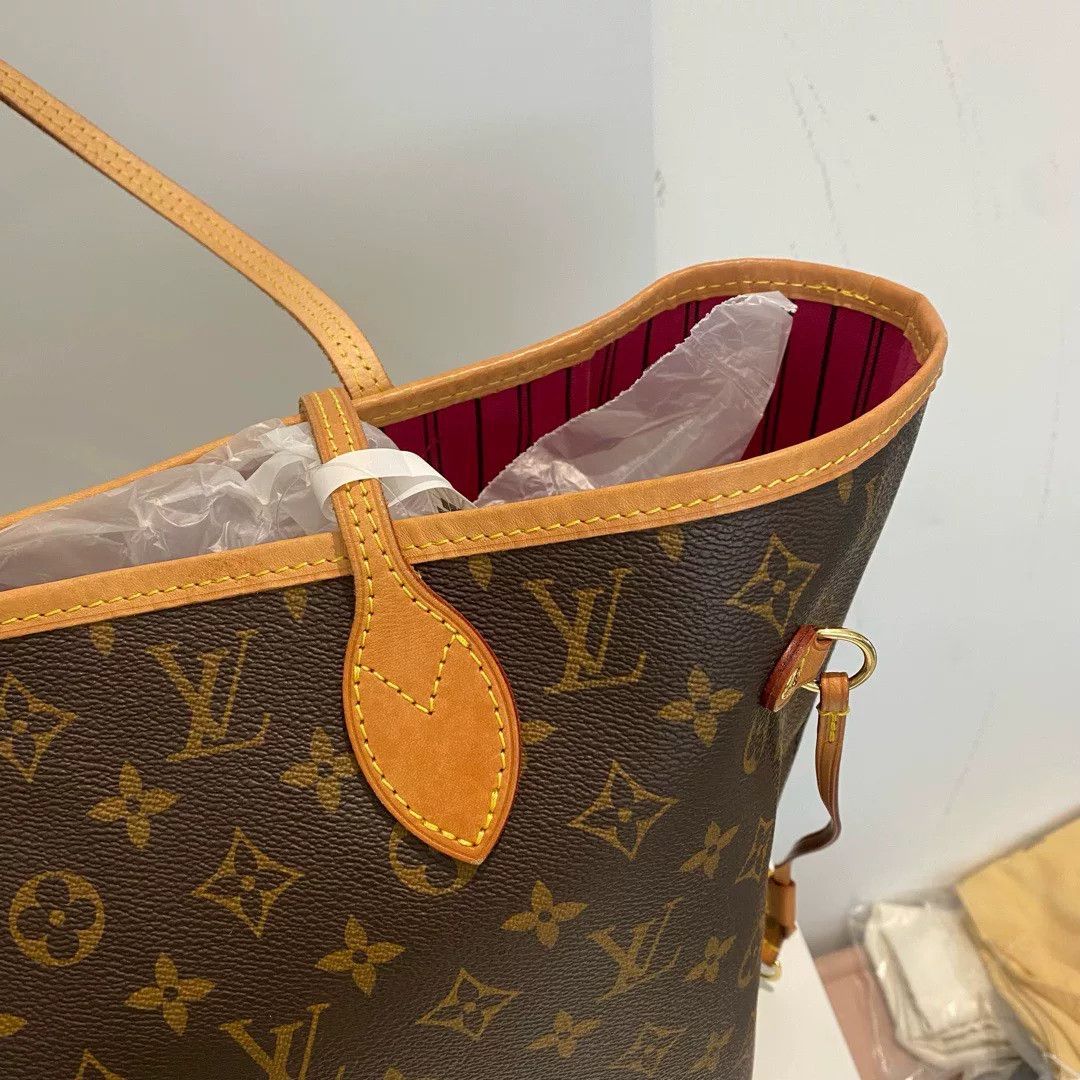 Louis Vuitton Pre-loved Bag Very good condition Size ONE SIZE - 5 Thumbnail