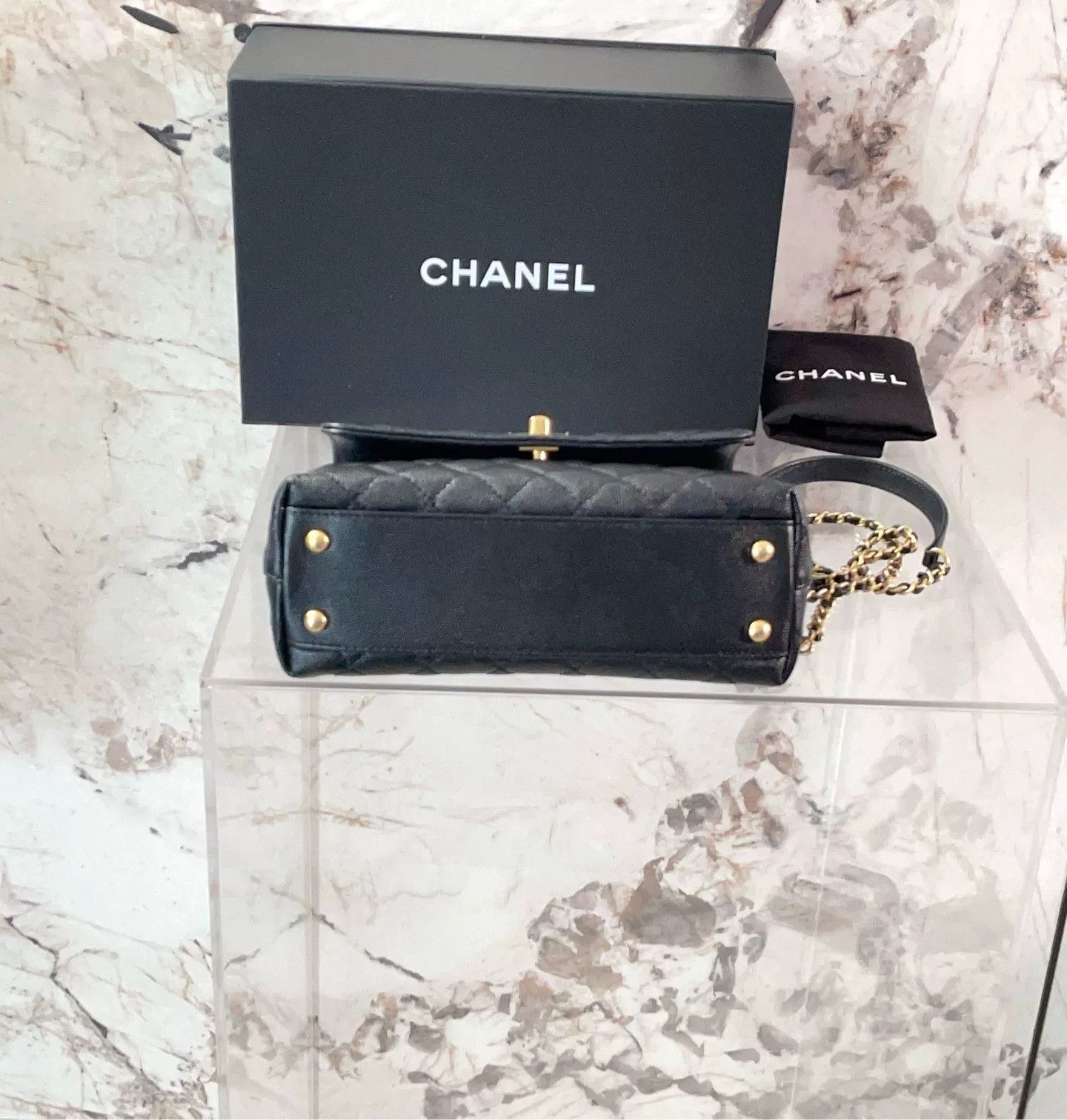 Chanel Pre-loved Bag Very good condition Size ONE SIZE - 4 Thumbnail