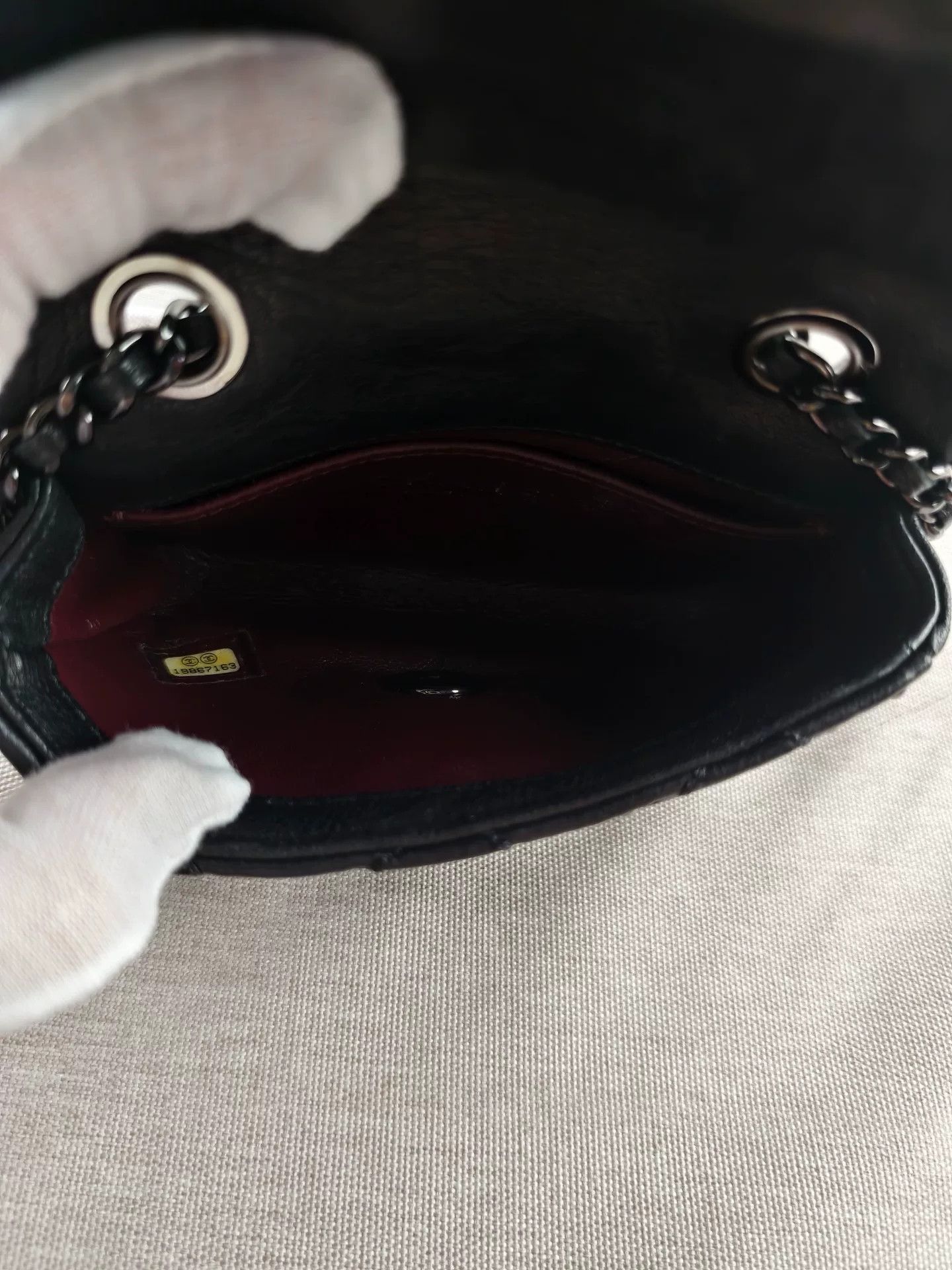 Chanel Pre-loved Bag Very good condition Size ONE SIZE - 7 Thumbnail
