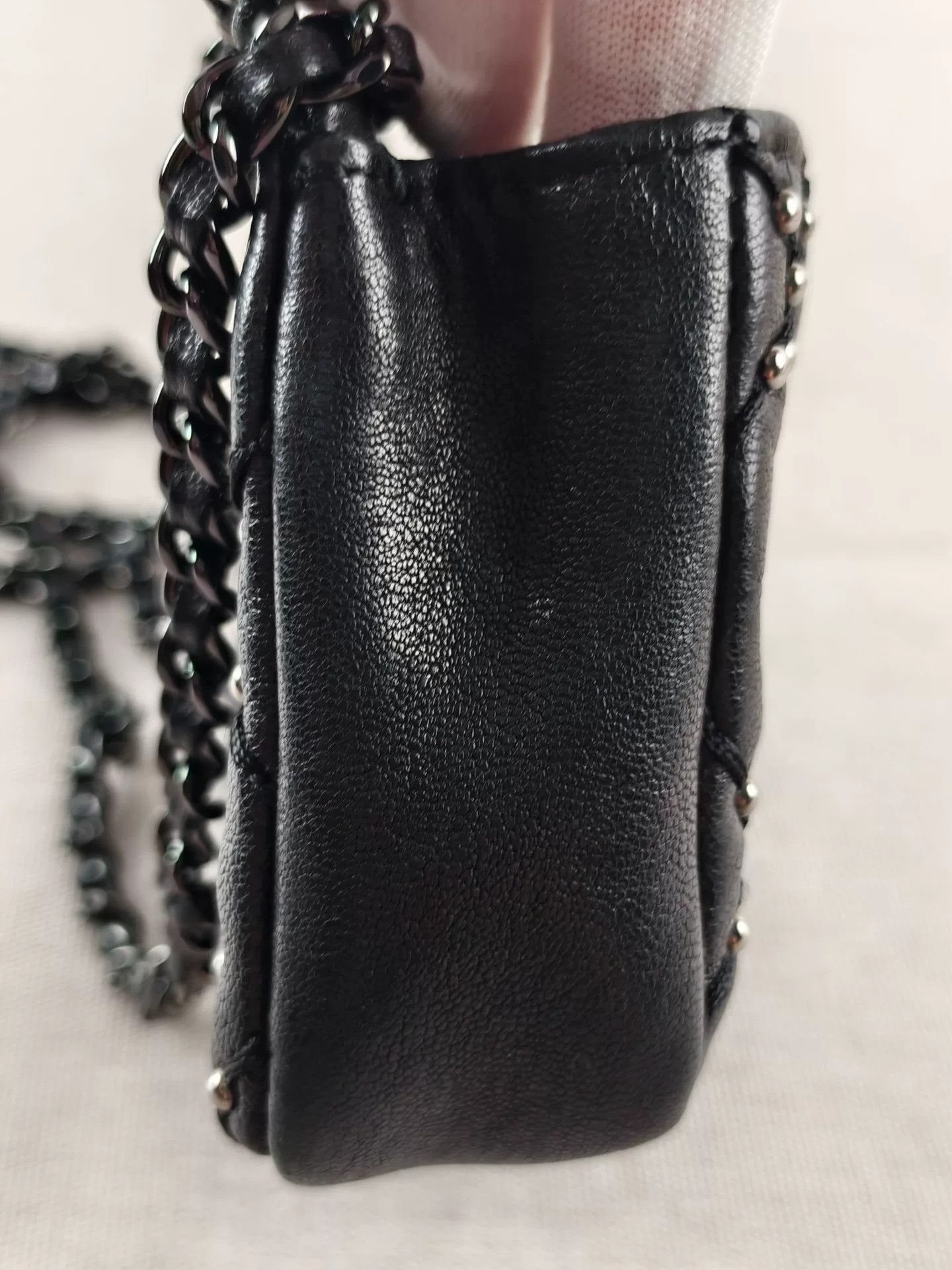 Chanel Pre-loved Bag Very good condition Size ONE SIZE - 5 Thumbnail