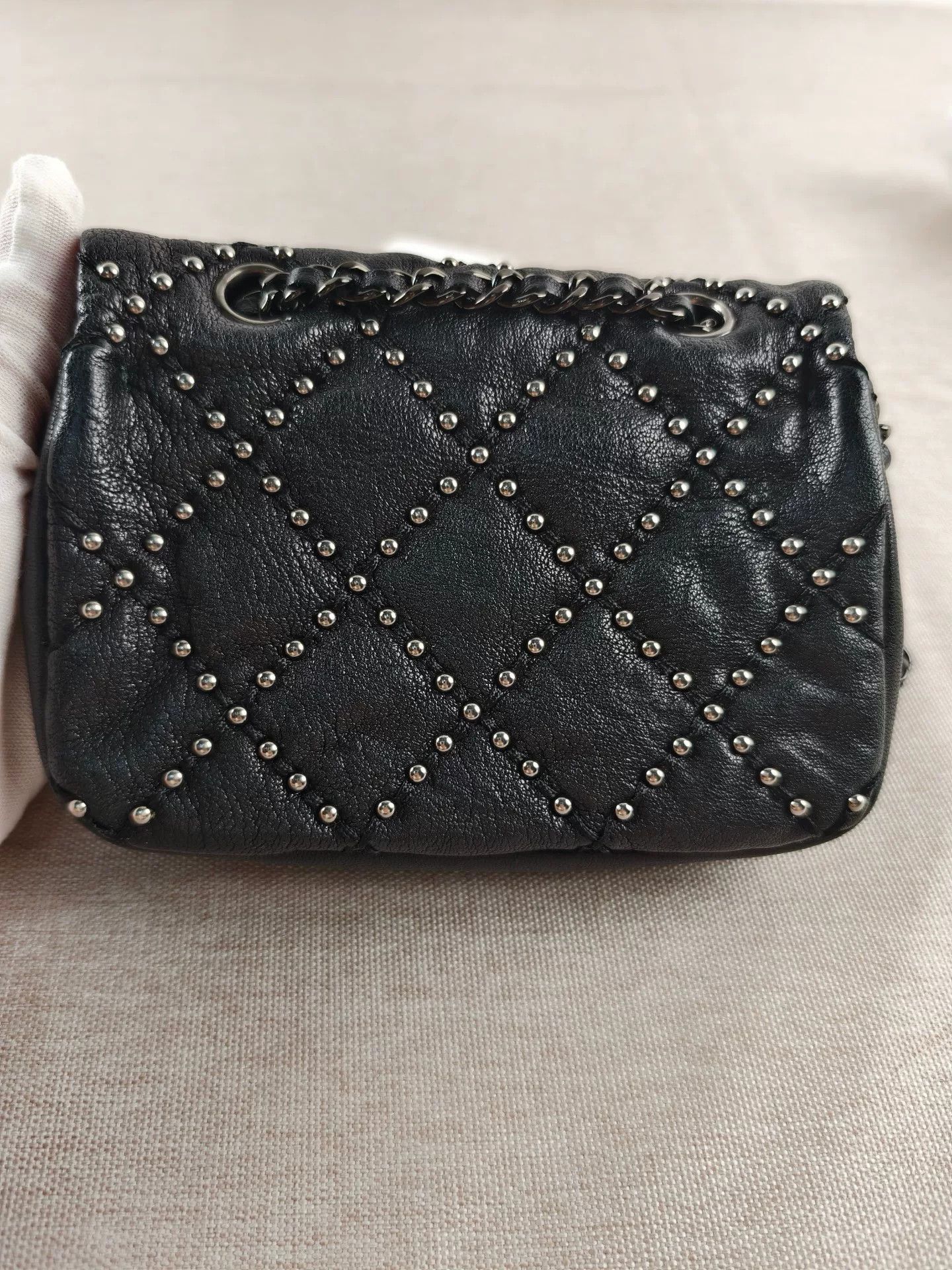 Chanel Pre-loved Bag Very good condition Size ONE SIZE - 4 Thumbnail