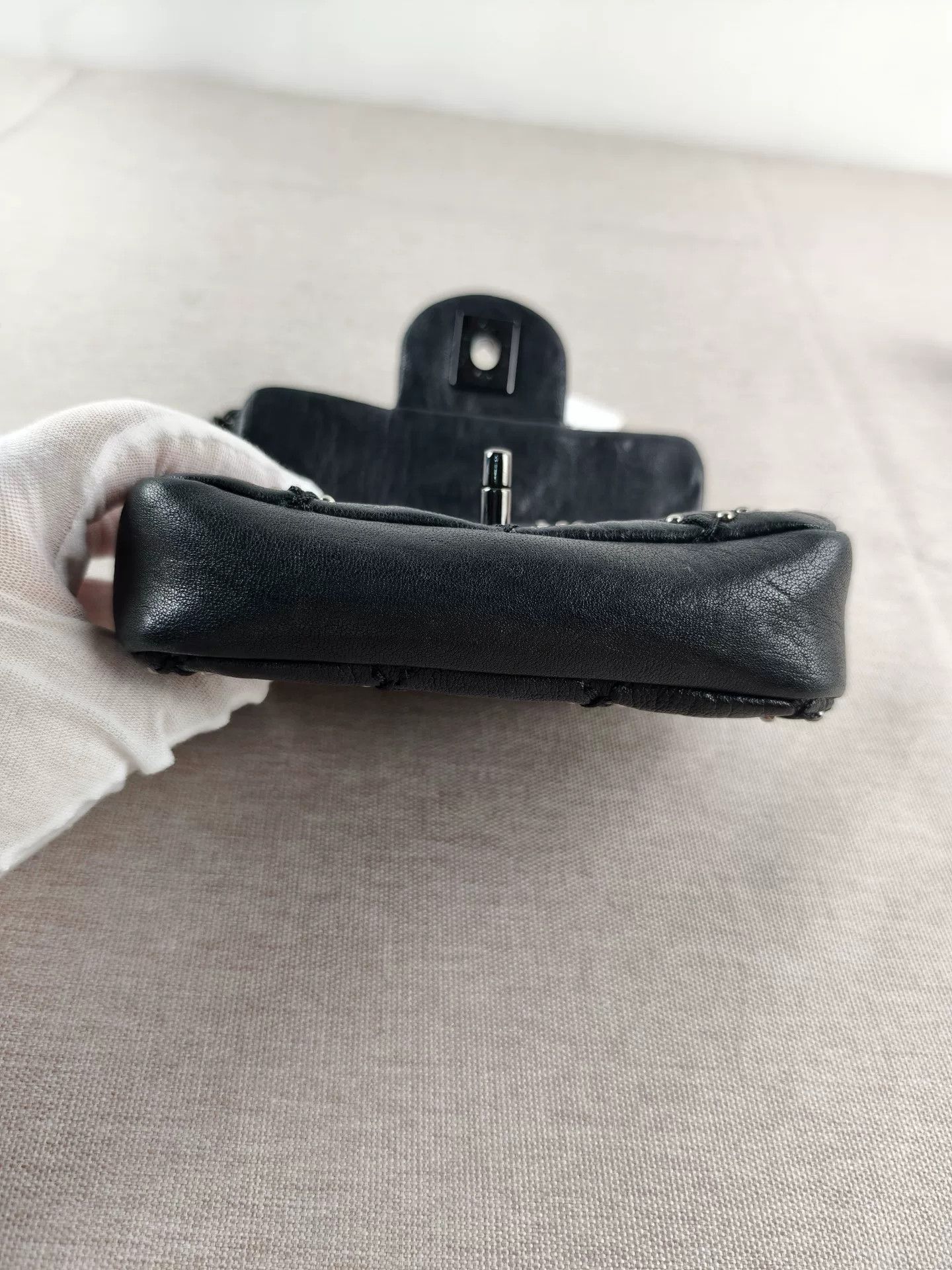Chanel Pre-loved Bag Very good condition Size ONE SIZE - 2 Thumbnail