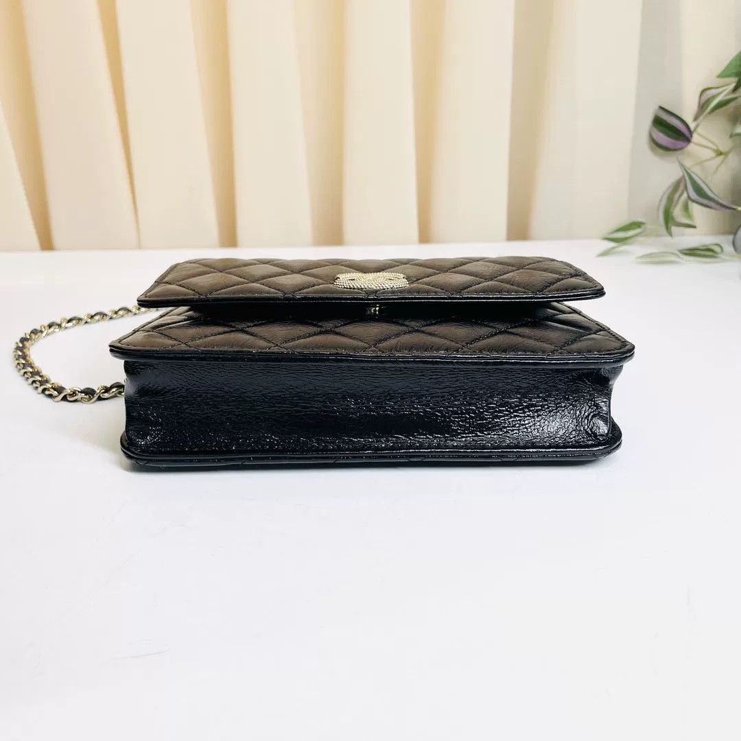 Chanel Pre-loved Bag Very good condition Size ONE SIZE - 3 Thumbnail
