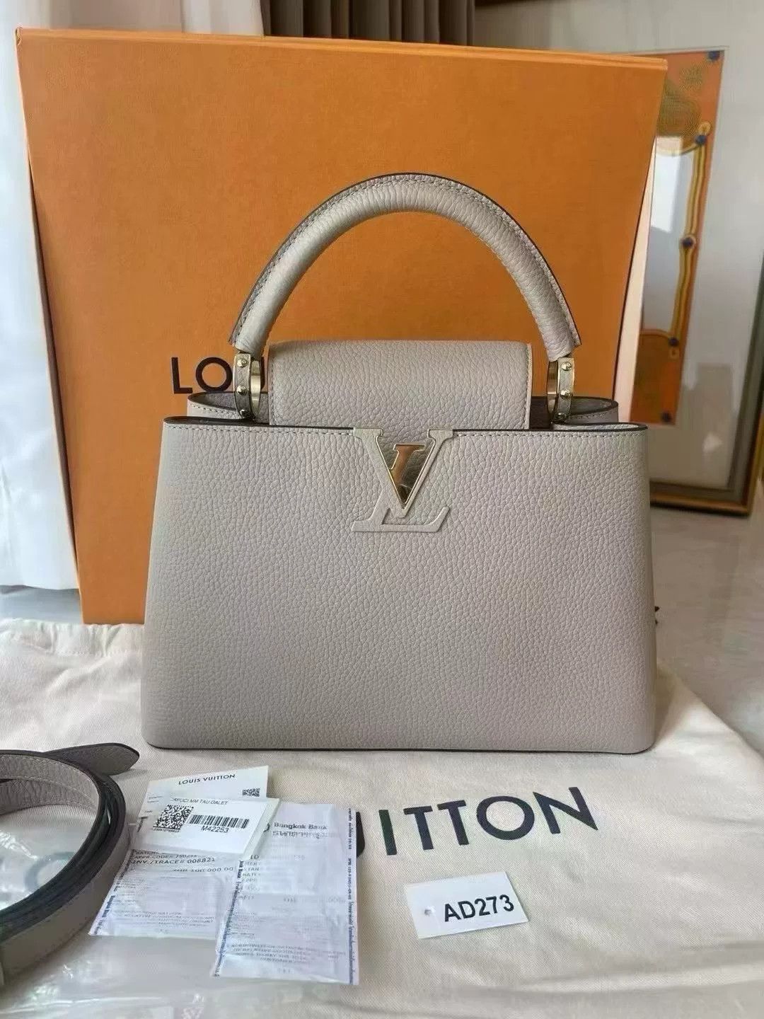 Louis Vuitton Pre-loved Bag Brand new condition Size ONE SIZE - 8 Thumbnail