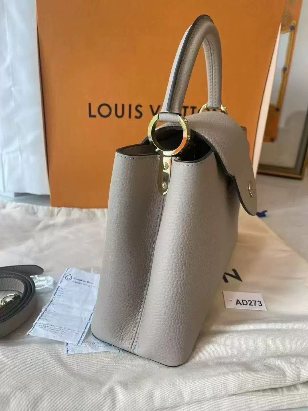 Louis Vuitton Pre-loved Bag Brand new condition Size ONE SIZE - 5 Thumbnail