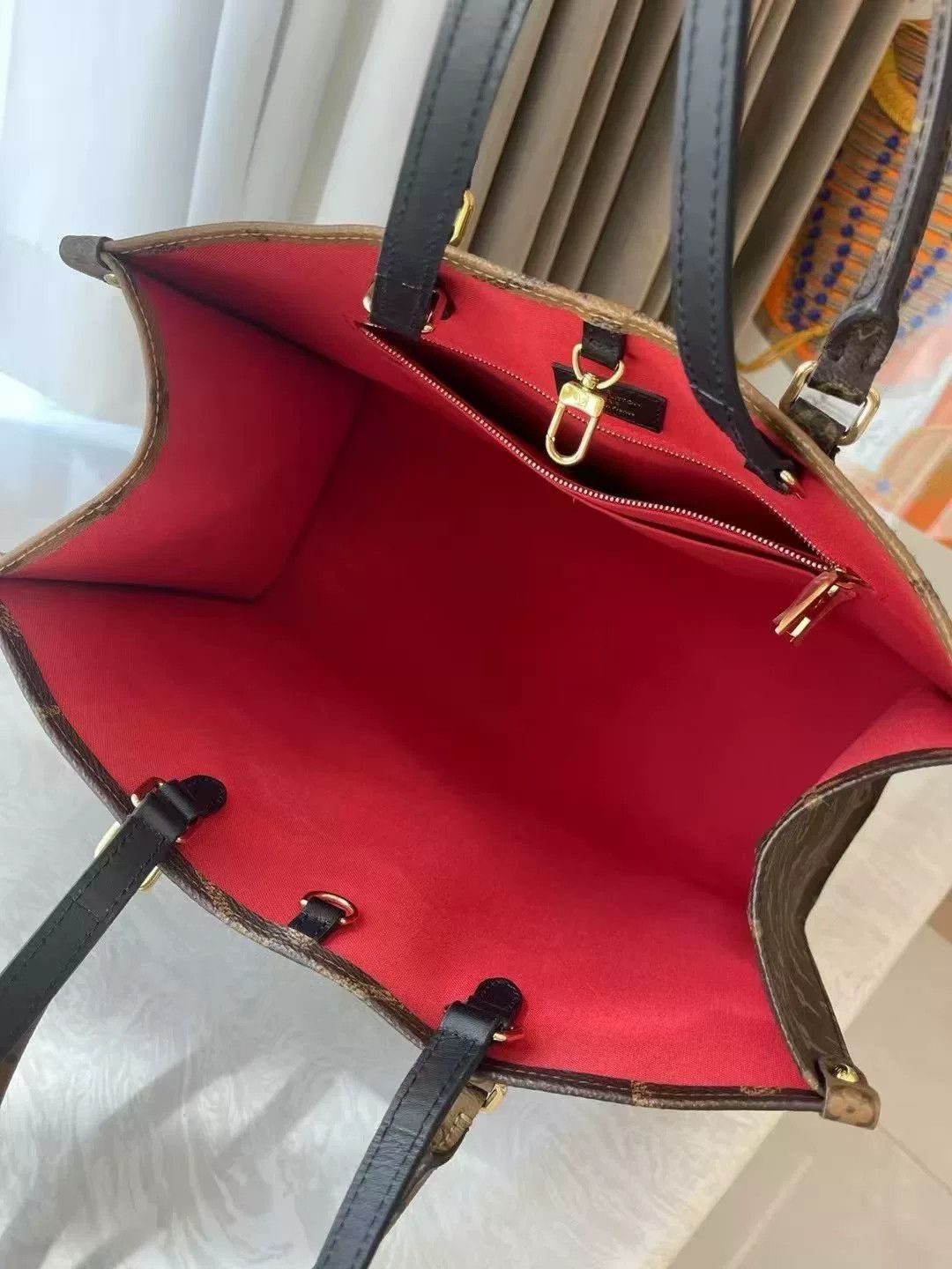 Louis Vuitton Pre-loved Bag Very good condition Size ONE SIZE - 9 Thumbnail