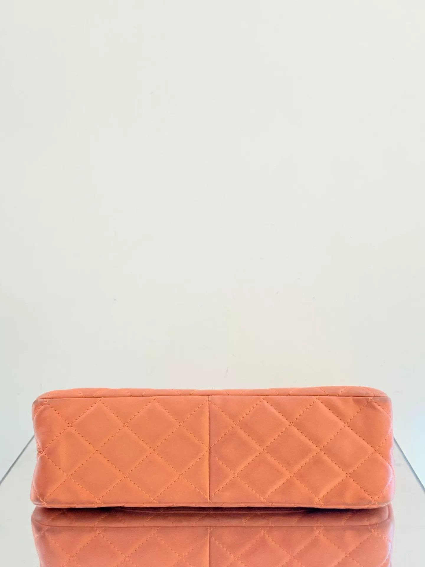 Chanel Pre-loved Bag Very good condition Size ONE SIZE - 5 Thumbnail