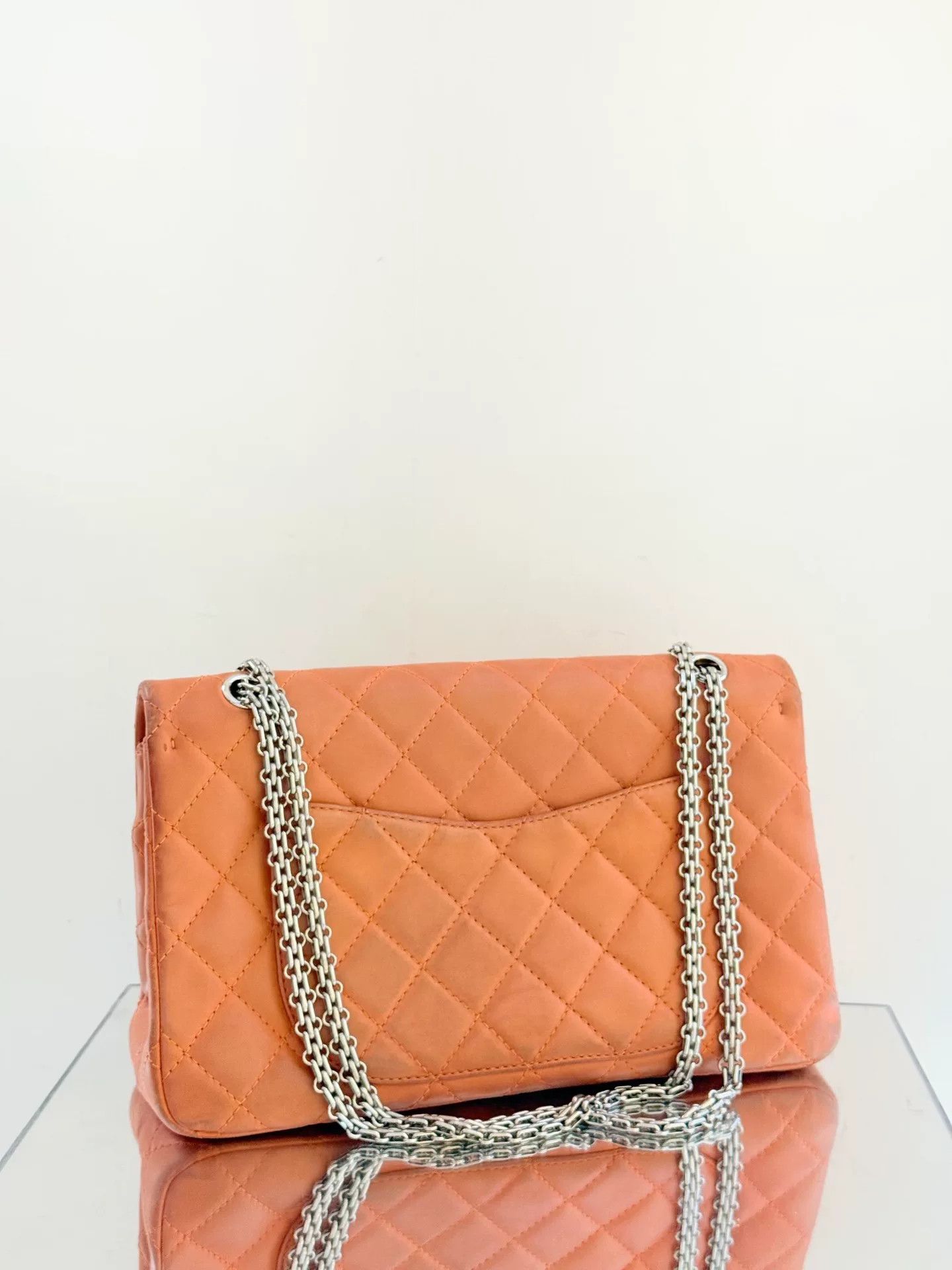 Chanel Pre-loved Bag Very good condition Size ONE SIZE - 4 Thumbnail