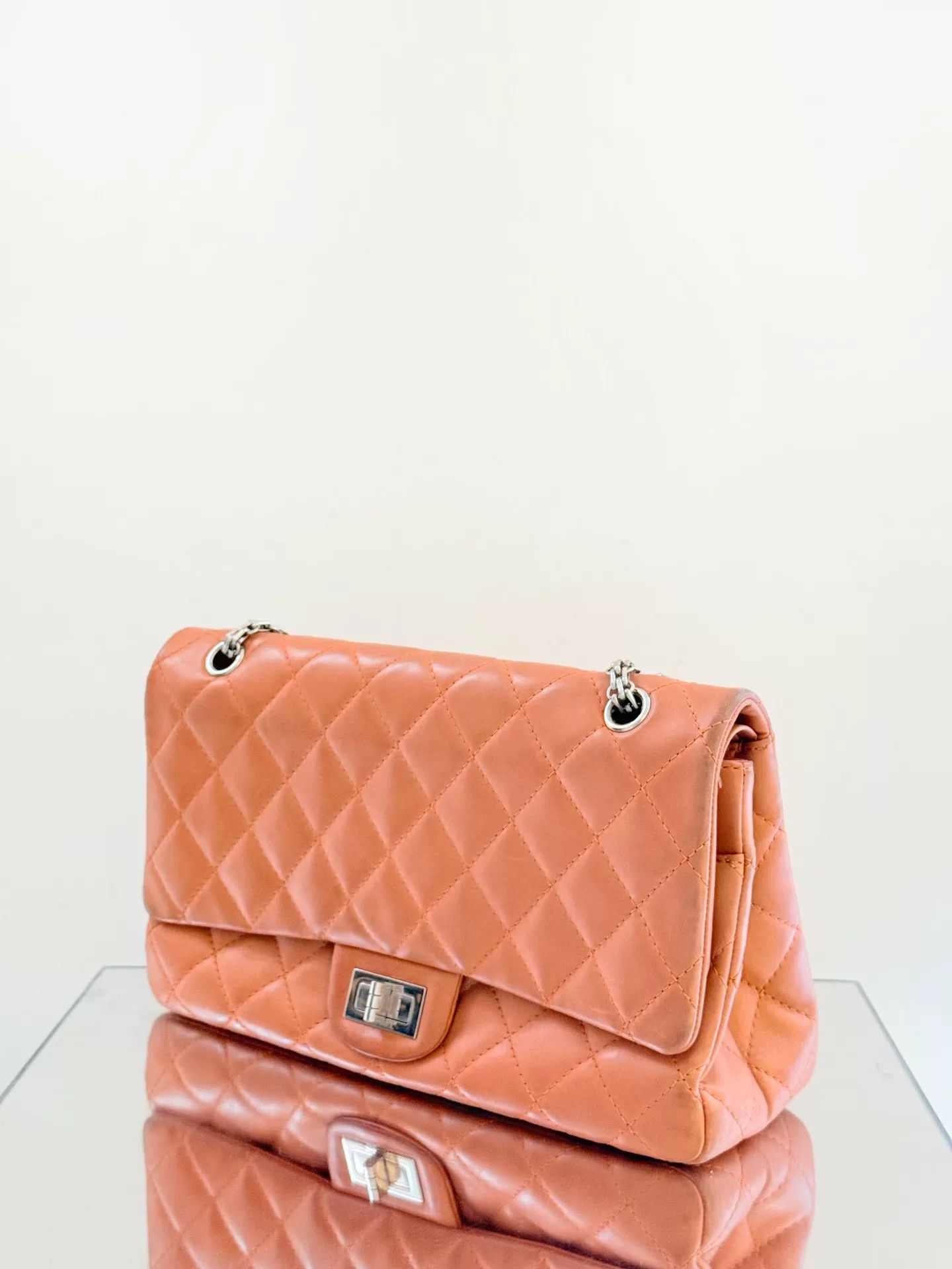 Chanel Pre-loved Bag Very good condition Size ONE SIZE - 3 Thumbnail