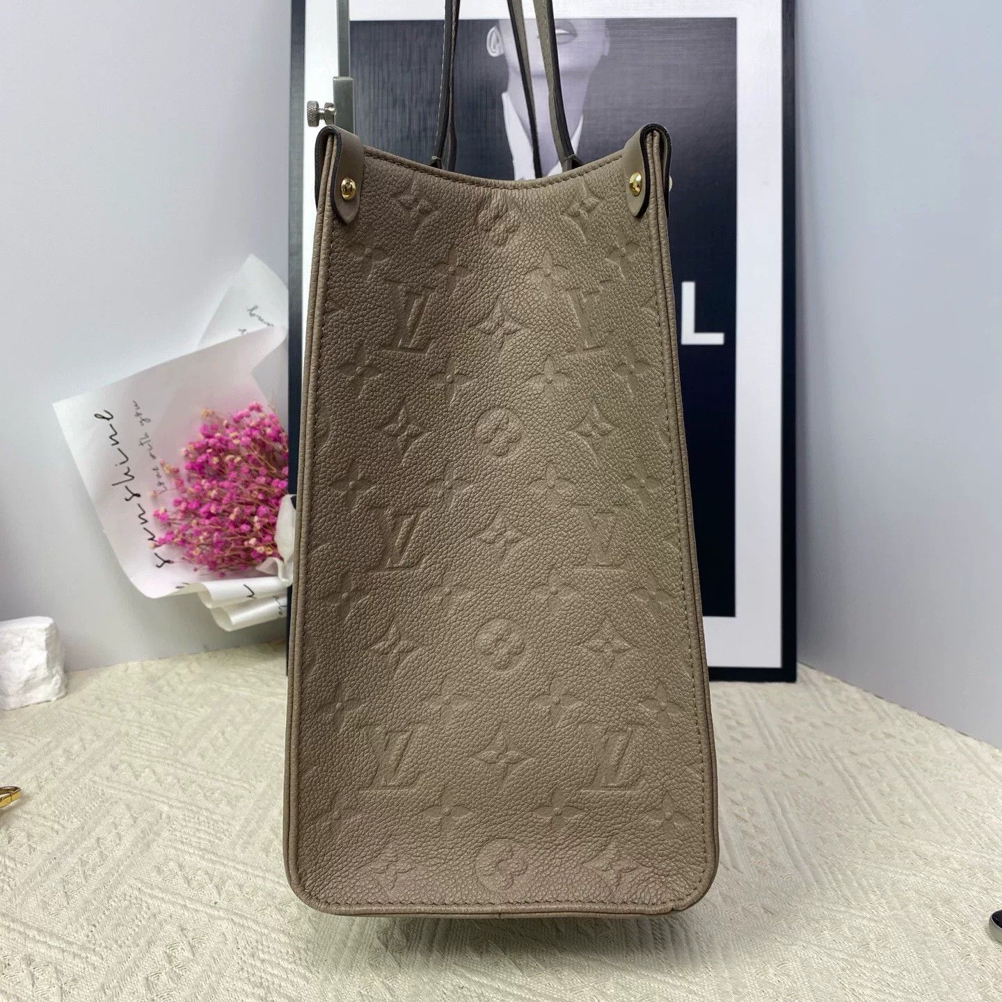 Louis Vuitton Pre-loved Bag Very good condition Size ONE SIZE - 2 Thumbnail