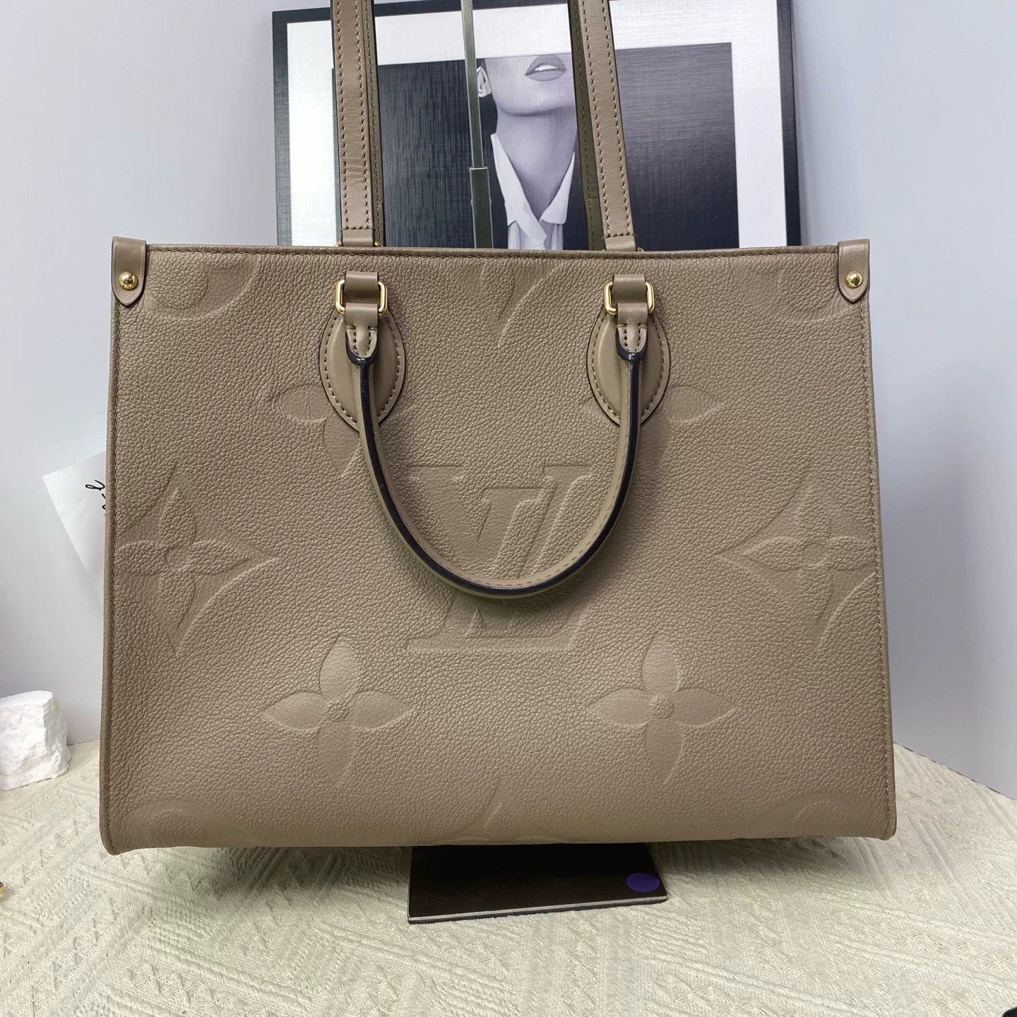 Louis Vuitton Pre-loved Bag Very good condition Size ONE SIZE - 5 Thumbnail
