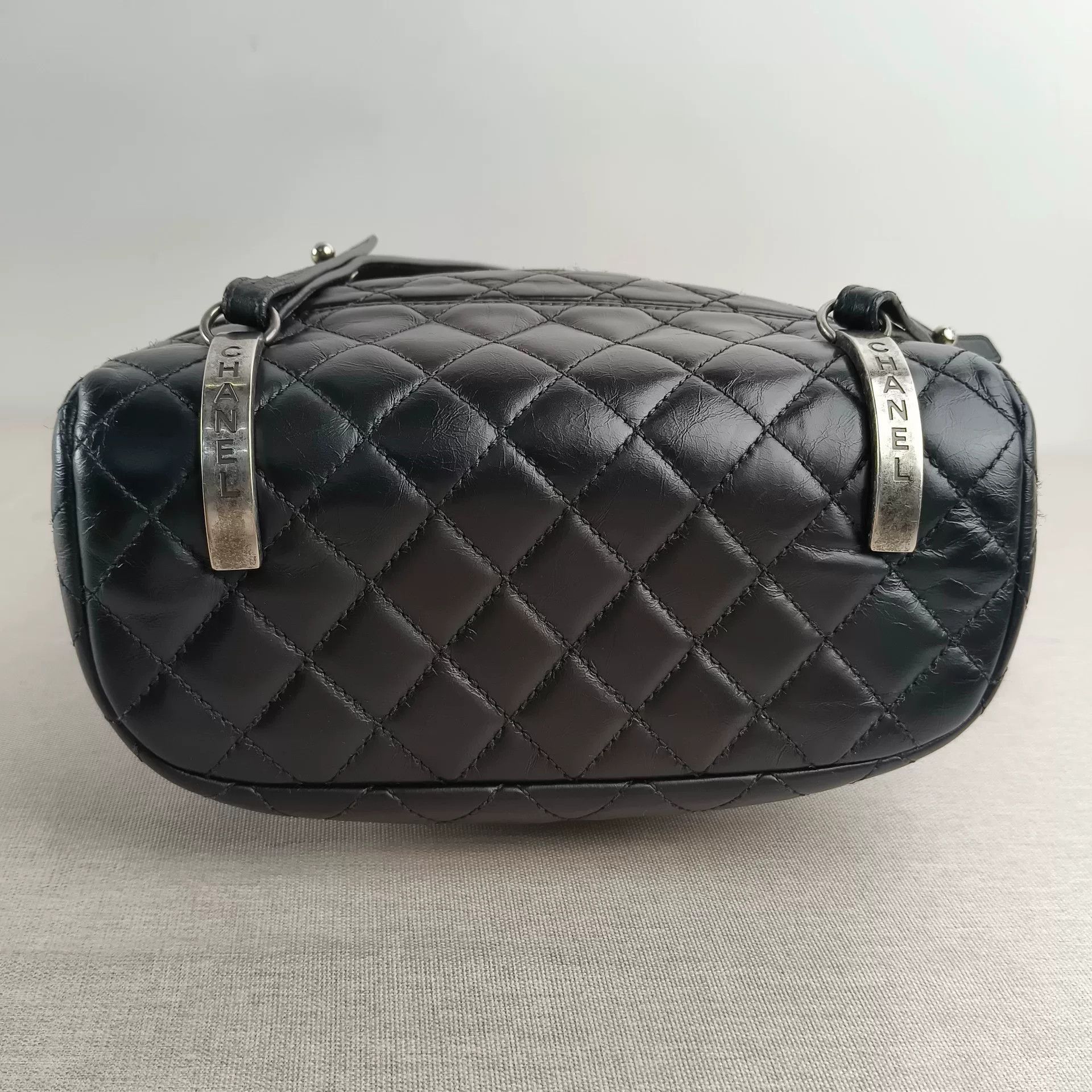 Chanel Pre-loved Bag Very good condition Size ONE SIZE - 5 Thumbnail