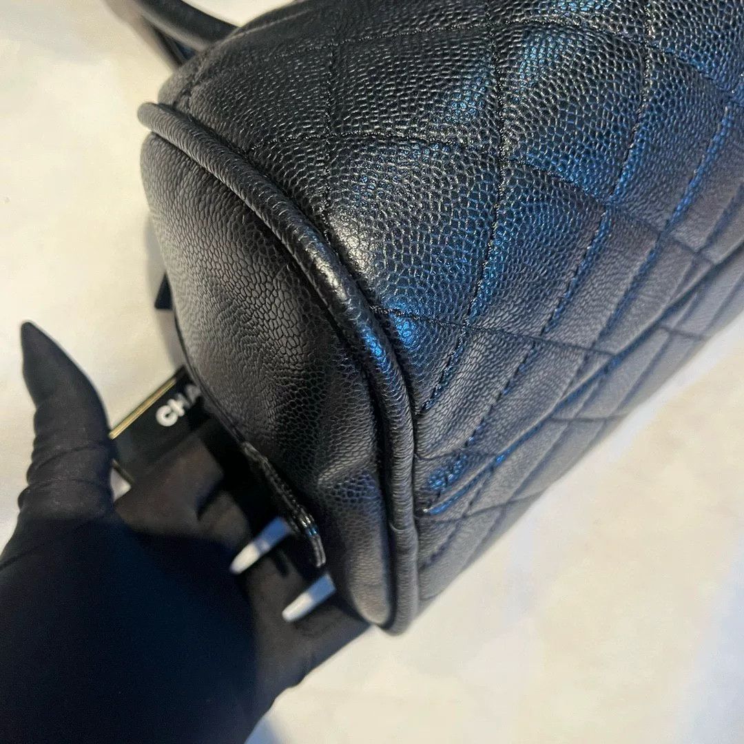 Chanel Pre-loved Bag Very good condition Size ONE SIZE - 7 Thumbnail