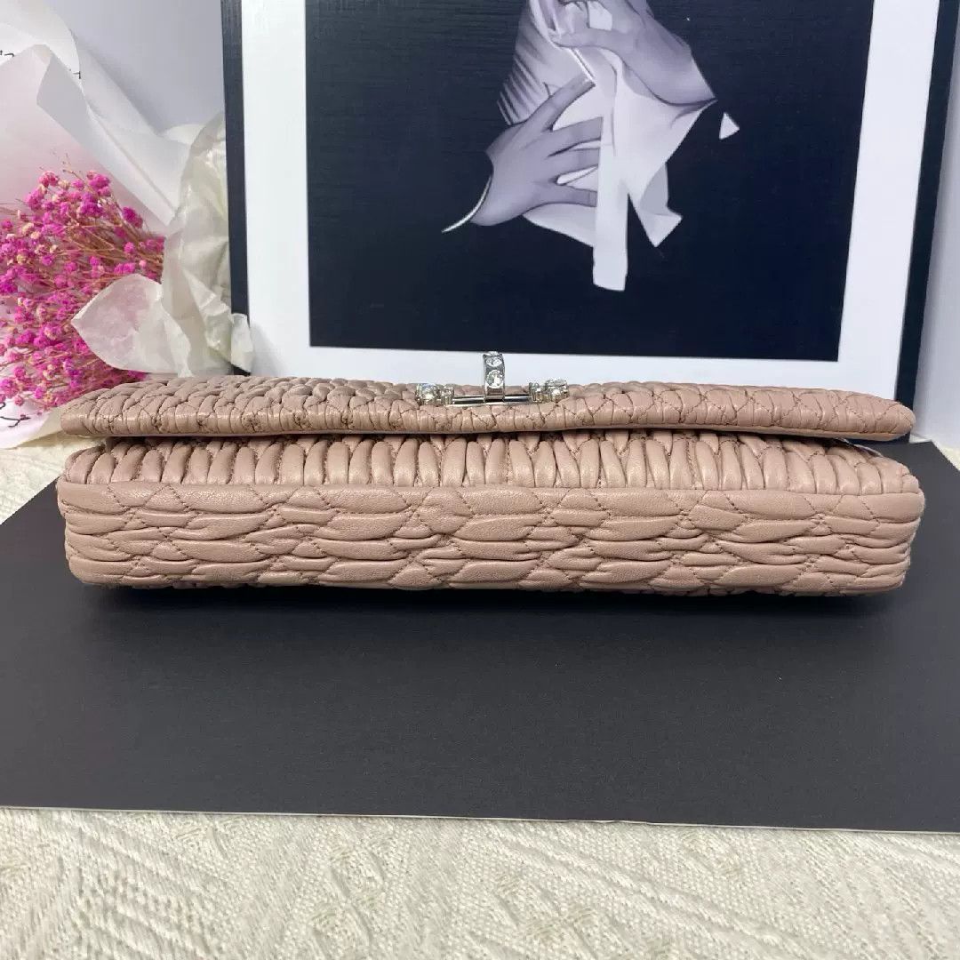 Miu Miu Pre-loved Bag Very good condition Size ONE SIZE - 6 Thumbnail