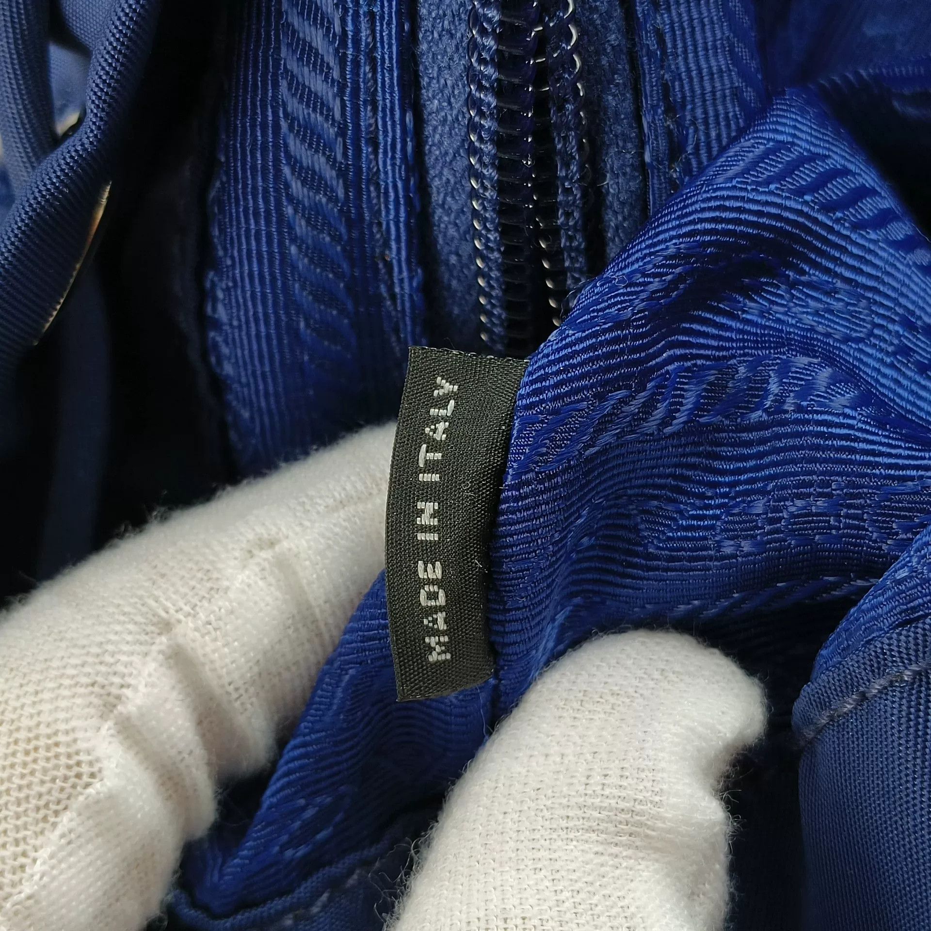 Prada Pre-loved Bag Very good condition Size ONE SIZE - 6 Thumbnail