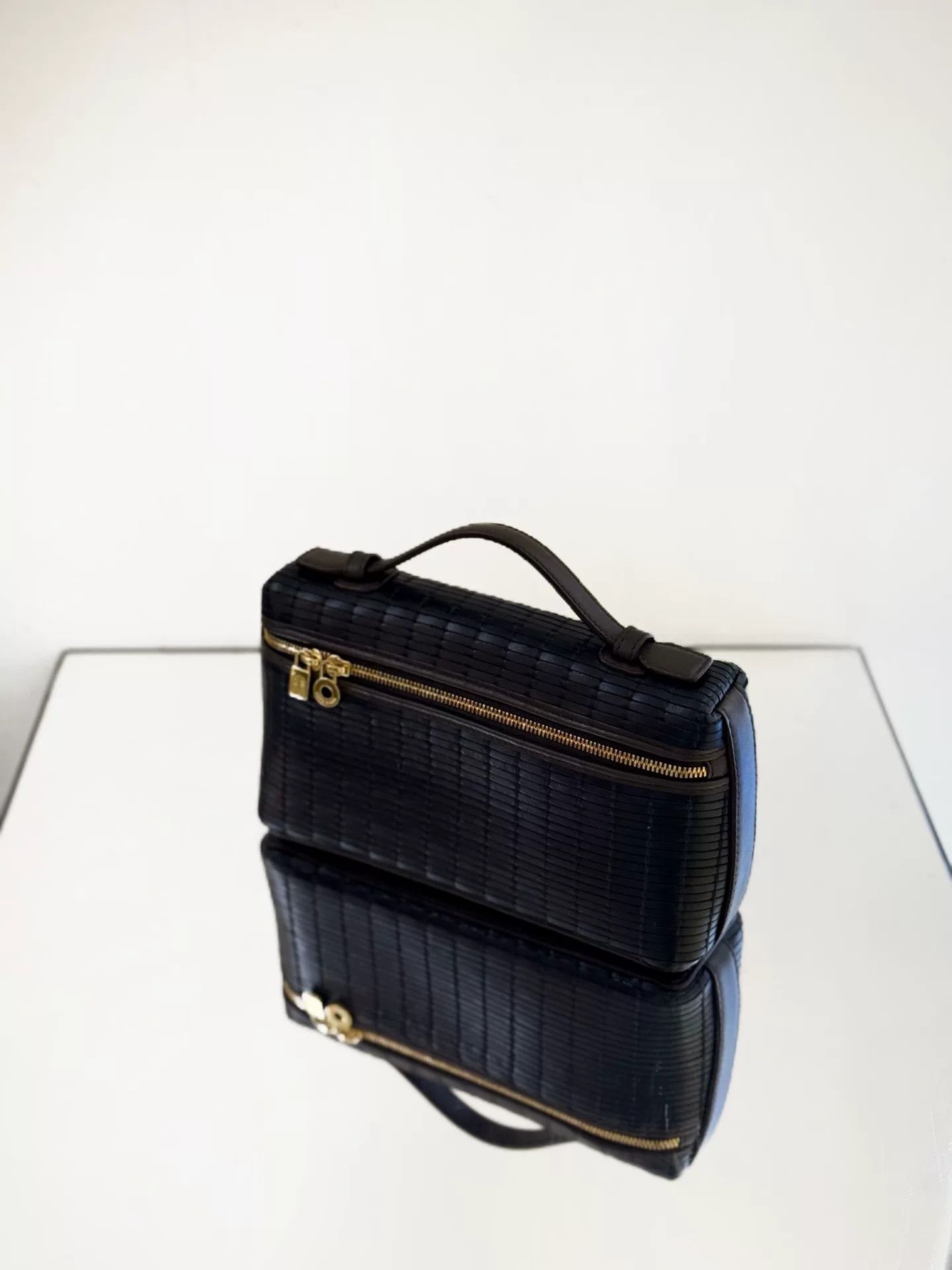 Loro Piana Pre-loved Bag Very good condition Size ONE SIZE - 4 Thumbnail