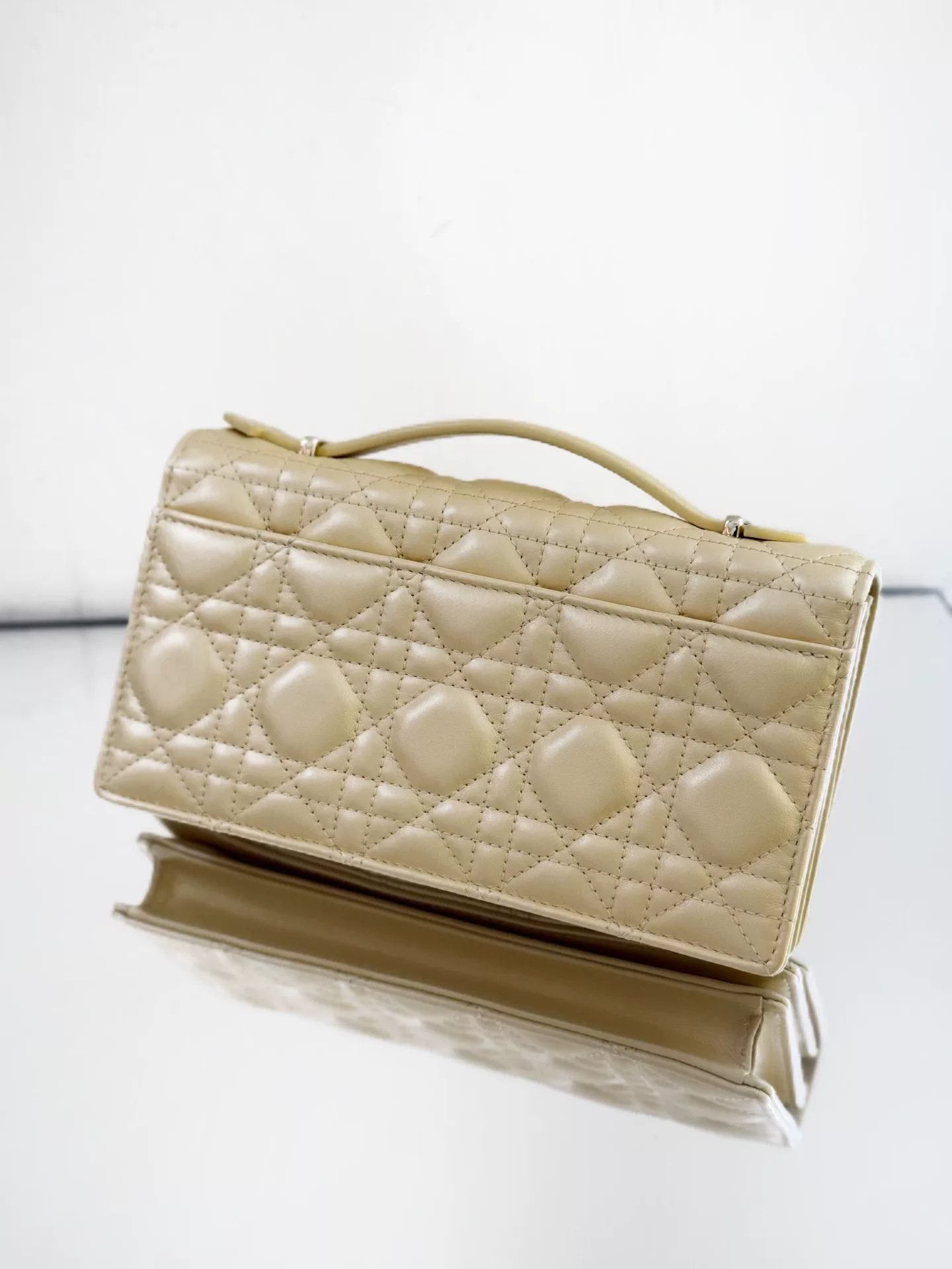 Dior Pre-loved Bag Brand new condition Size ONE SIZE - 4 Thumbnail