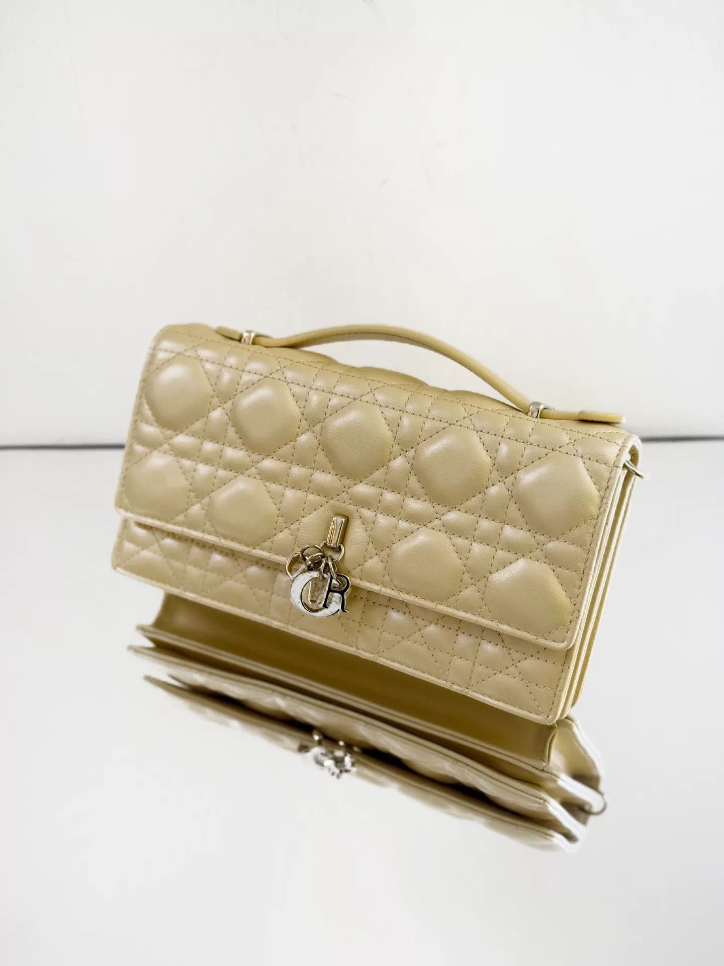 Dior Pre-loved Bag Brand new condition Size ONE SIZE - 3 Thumbnail