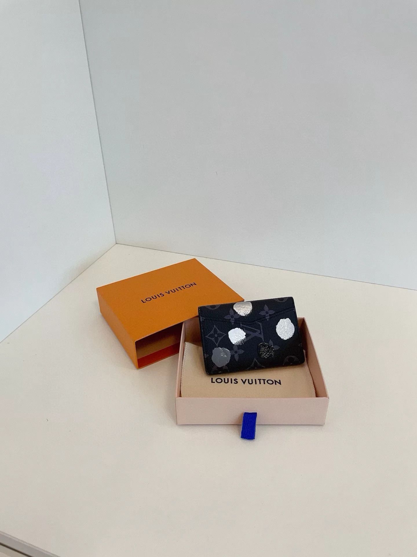 Louis Vuitton Pre-loved Bag Very good condition Size ONE SIZE - 2 Thumbnail