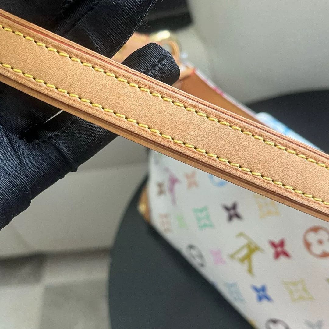 Louis Vuitton Pre-loved Bag Very good condition Size ONE SIZE - 5 Thumbnail