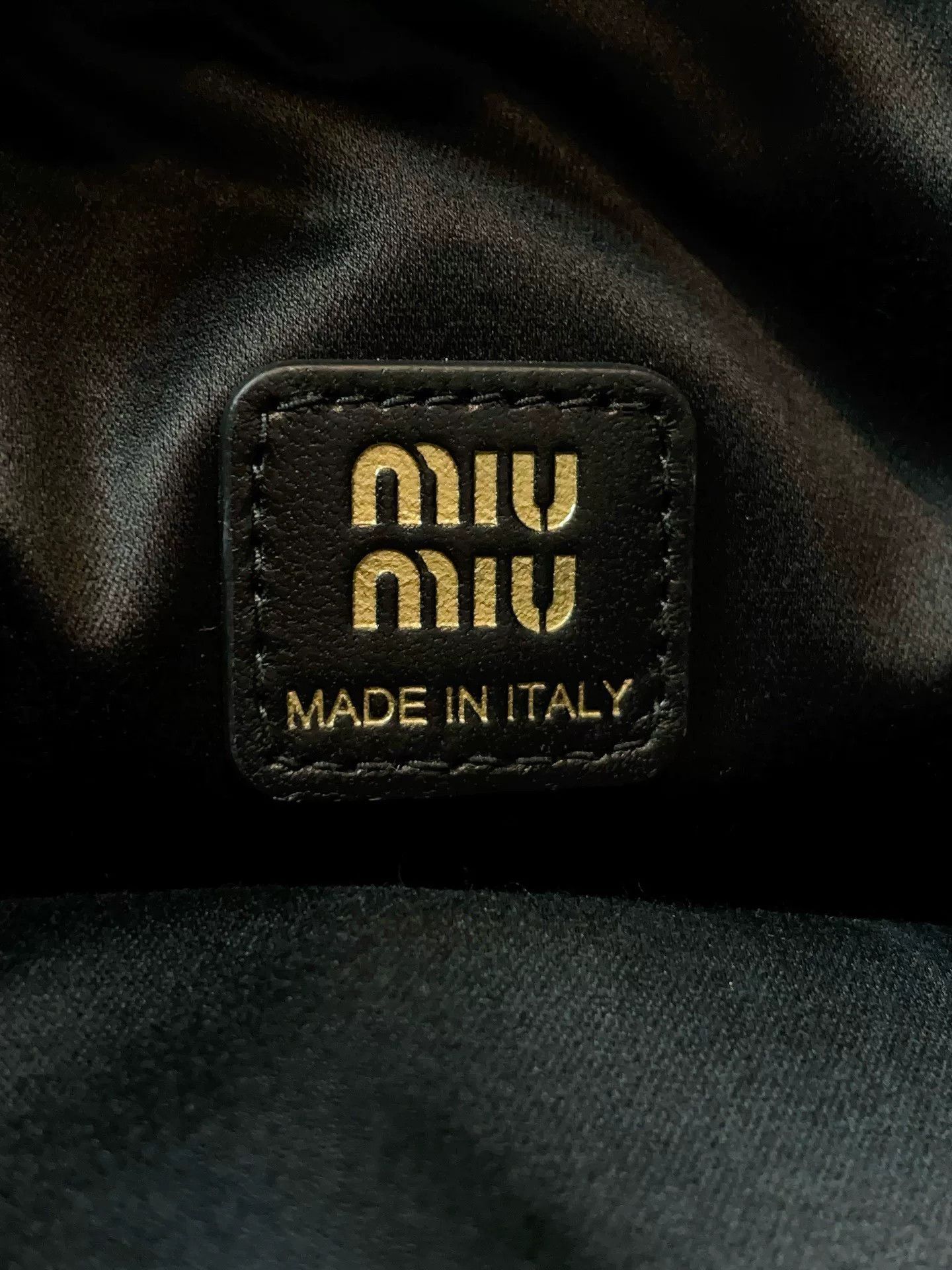 Miu Miu Pre-loved Bag Very good condition Size ONE SIZE - 8 Thumbnail