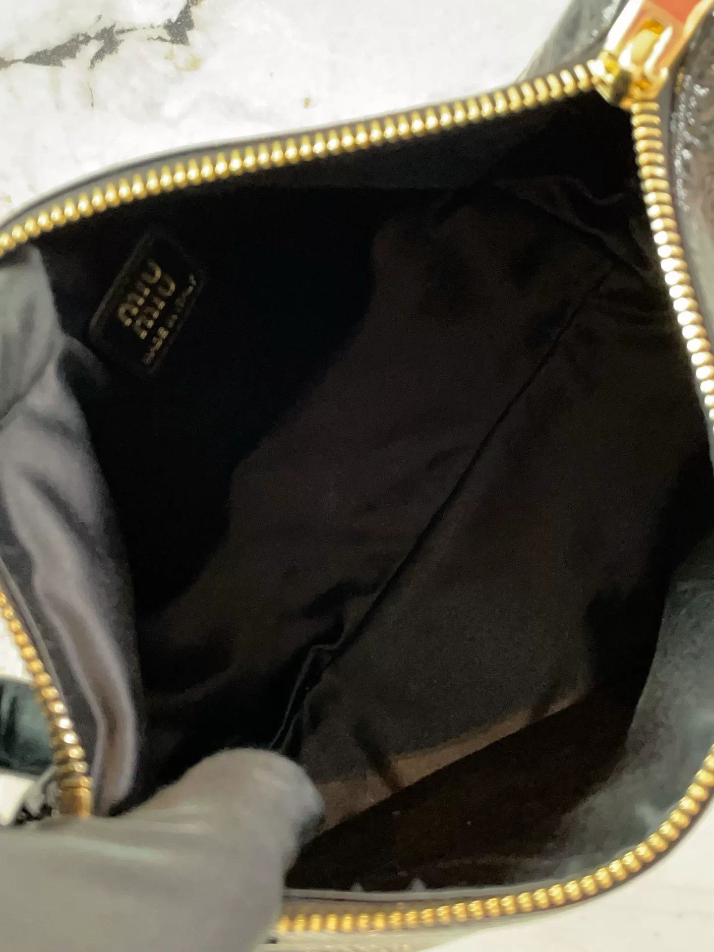 Miu Miu Pre-loved Bag Very good condition Size ONE SIZE - 9 Thumbnail