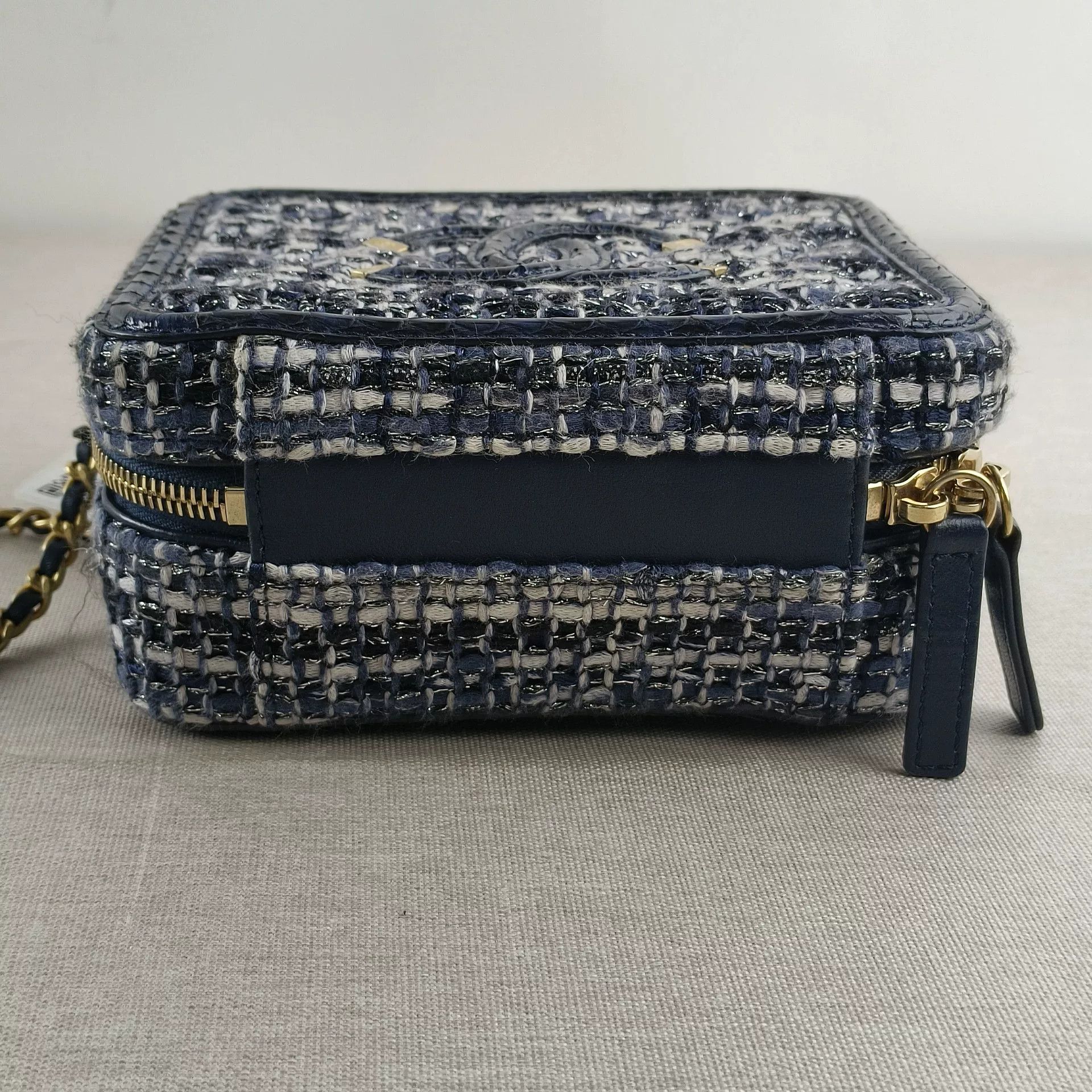 Chanel Pre-loved Bag Very good condition Size ONE SIZE - 3 Thumbnail