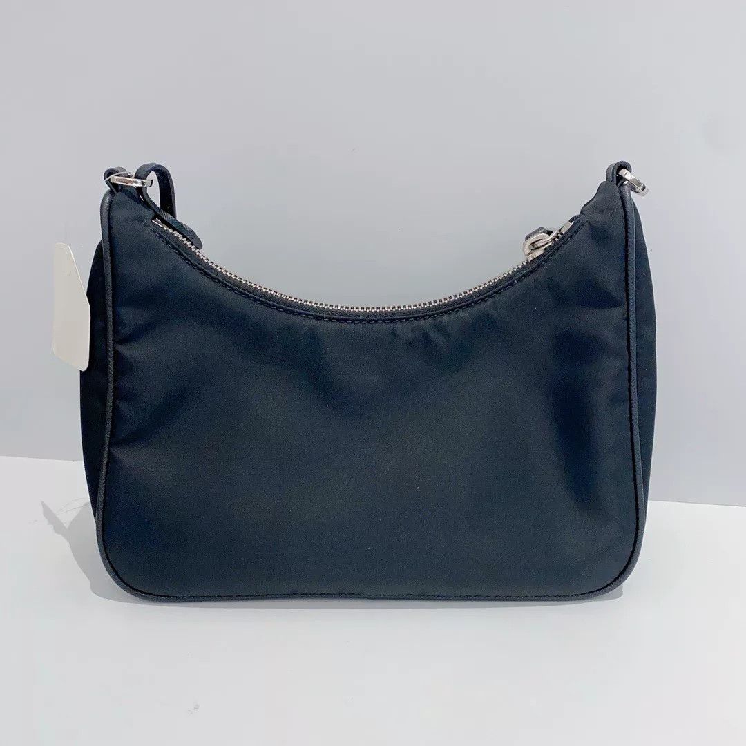 Prada Pre-loved Bag Very good condition Size ONE SIZE - 2 Thumbnail