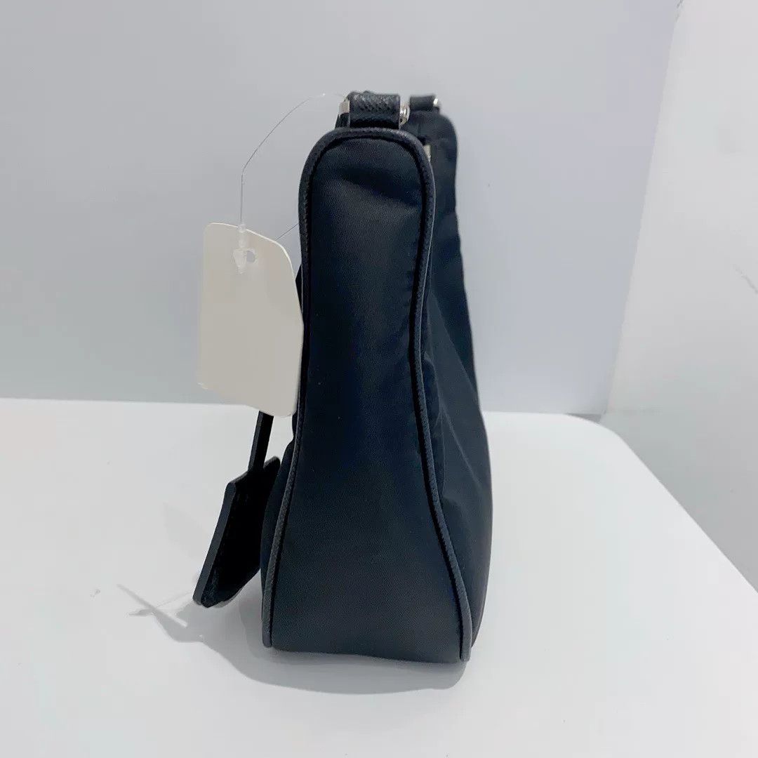 Prada Pre-loved Bag Very good condition Size ONE SIZE - 4 Thumbnail