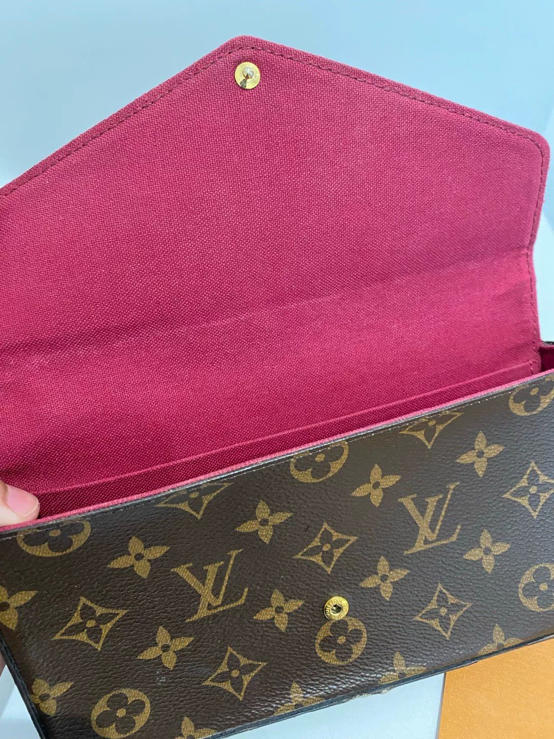 Louis Vuitton Pre-loved Bag Very good condition Size ONE SIZE - 4 Thumbnail