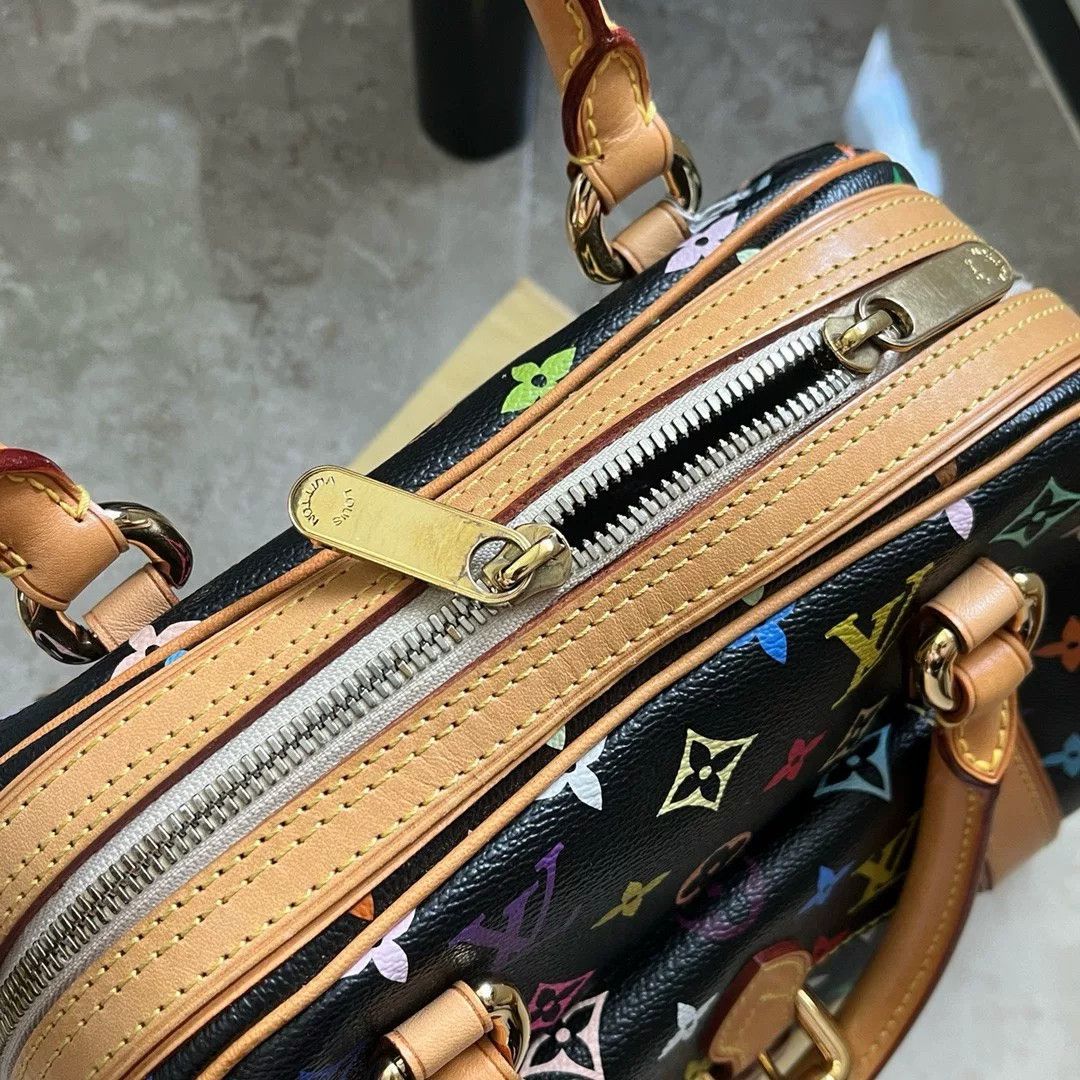 Louis Vuitton Pre-loved Bag Very good condition Size ONE SIZE - 7 Thumbnail