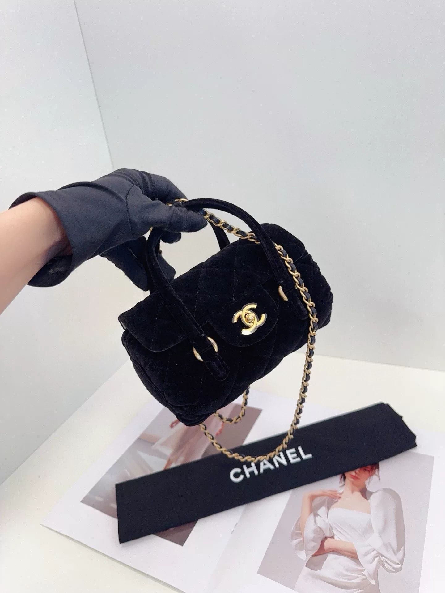 Chanel Pre-loved Bag Very good condition Size ONE SIZE - 8 Thumbnail