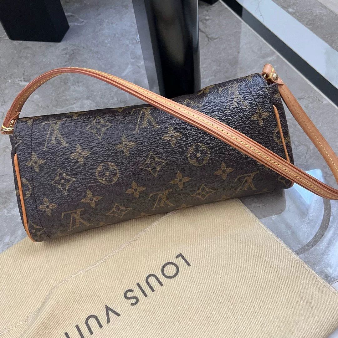 Louis Vuitton Pre-loved Bag Very good condition Size ONE SIZE - 3 Thumbnail