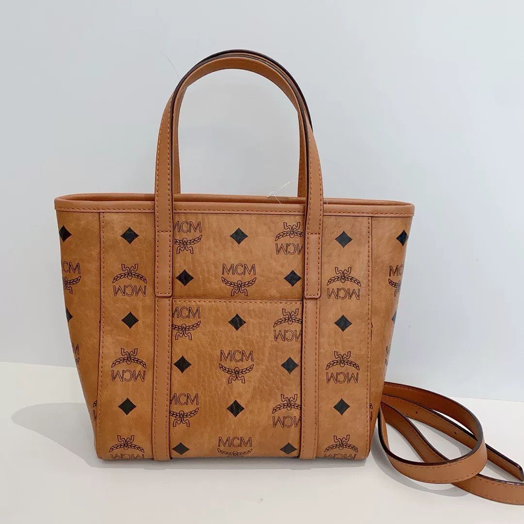 MCM Pre-loved Bag Very good condition Size ONE SIZE - 3 Thumbnail