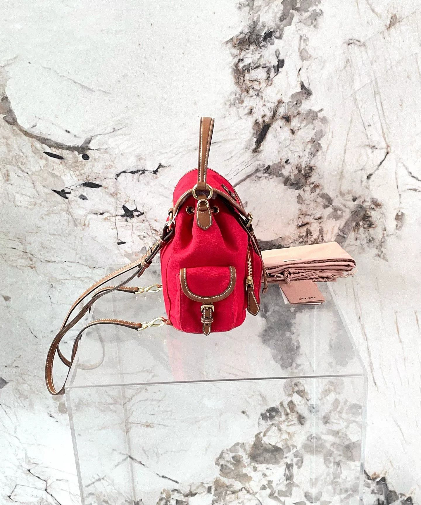 Miu Miu Pre-loved Bag Very good condition Size ONE SIZE - 3 Thumbnail